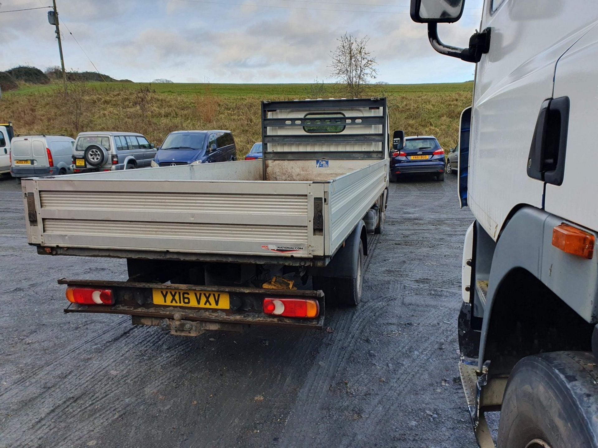 16/16 NISSAN NT400 CABSTAR 35.14 LWB D - 2488cc 2dr Flat Bed (White) - Image 12 of 33