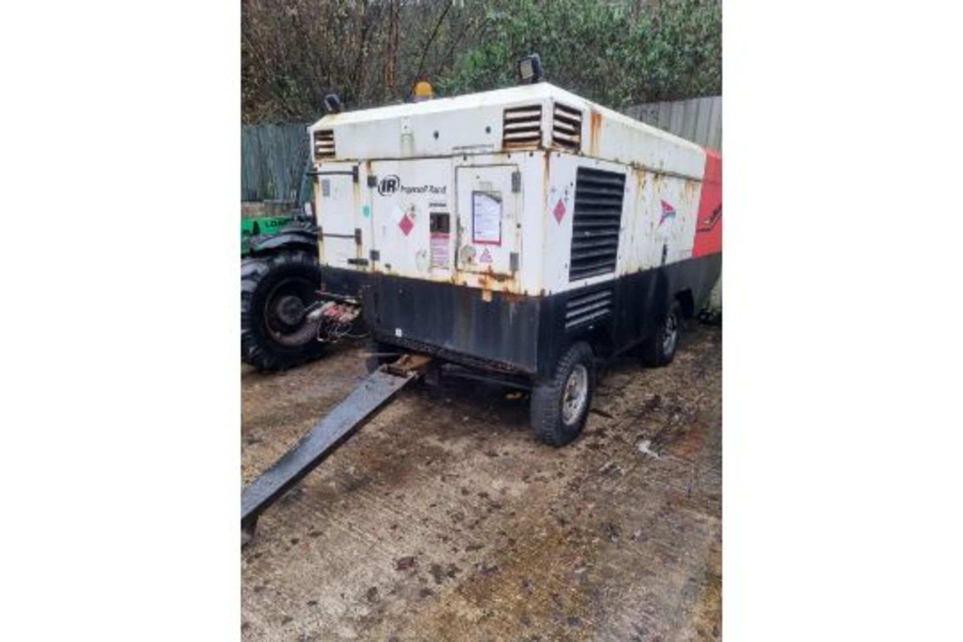 INGERSOL RAND 12/235 COMPRESSOR (BUYER TO ARRANGE HIAB LORRY FOR LOADING) - Image 5 of 7