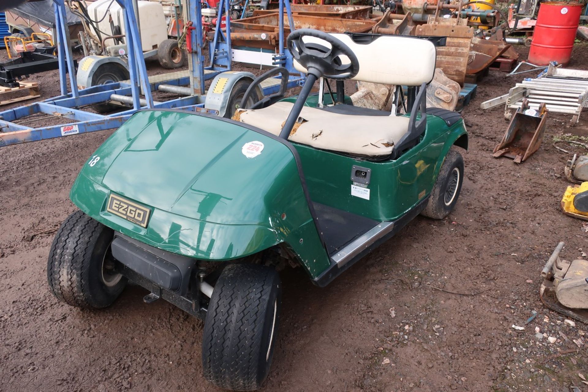 EZGO GOLF/UTILITY CART (BATTERY OP) - Image 4 of 4