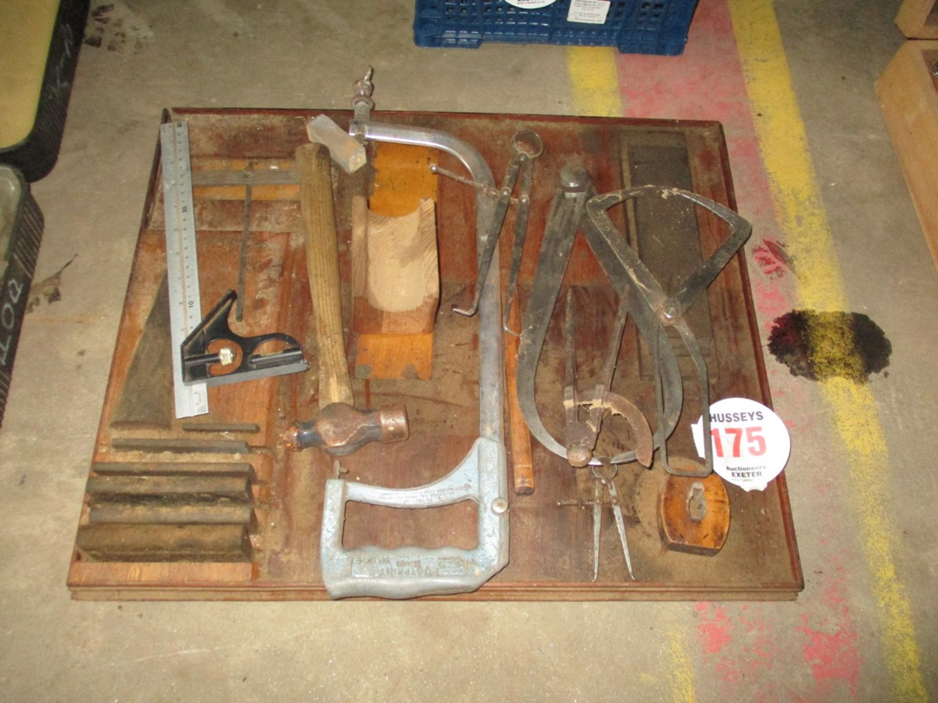 TRAY OF TOOLS