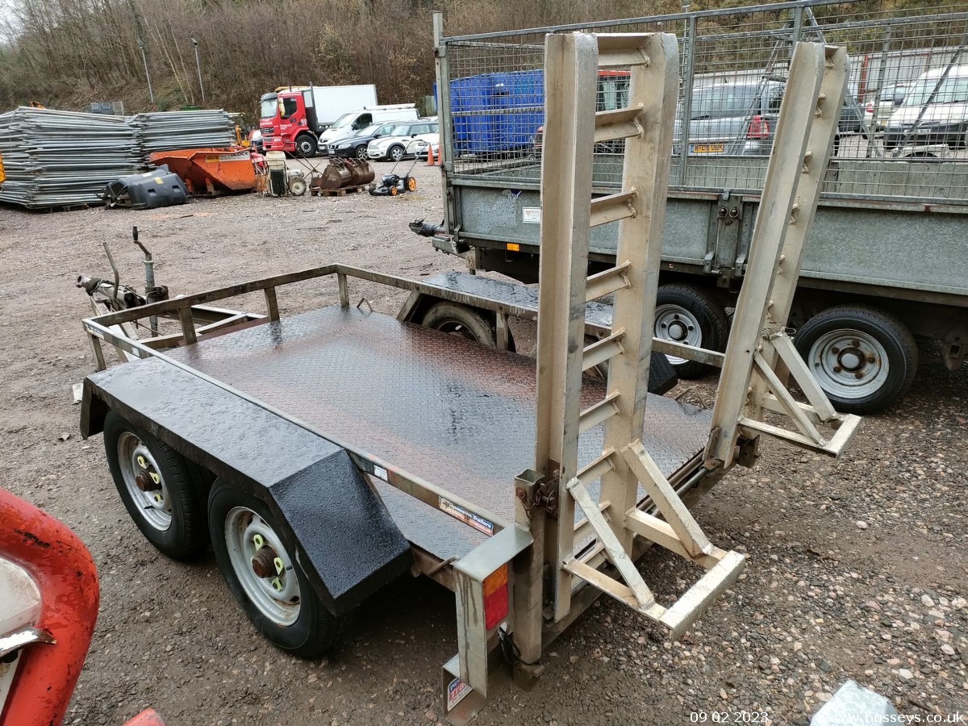 INDESPENSION TWIN AXLE MINI DIGGER/PLANT TRAILER - Image 2 of 5