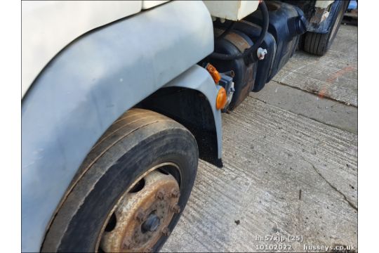 07/57 DAF TRUCKS LF - 4500cc 2dr Tipper (White/black) - Image 19 of 34