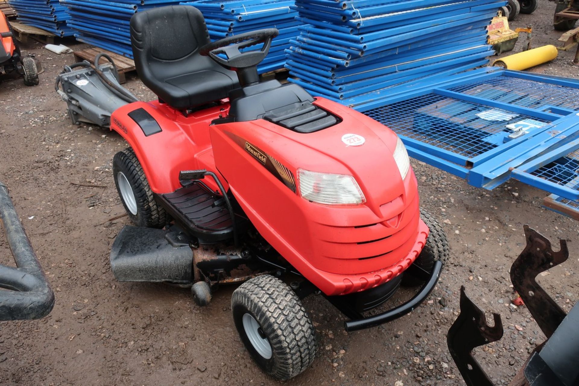 MOUNTFIELD 1538H-SD RIDE ON MOWER - Image 4 of 6