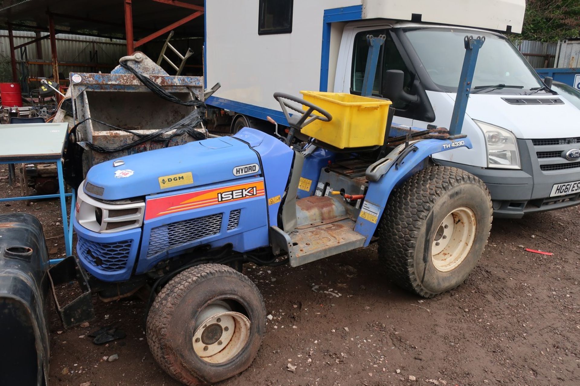 ISEKI TH4330 HST COMPACT TRACTOR SPARE OR REPAIR - Image 9 of 9