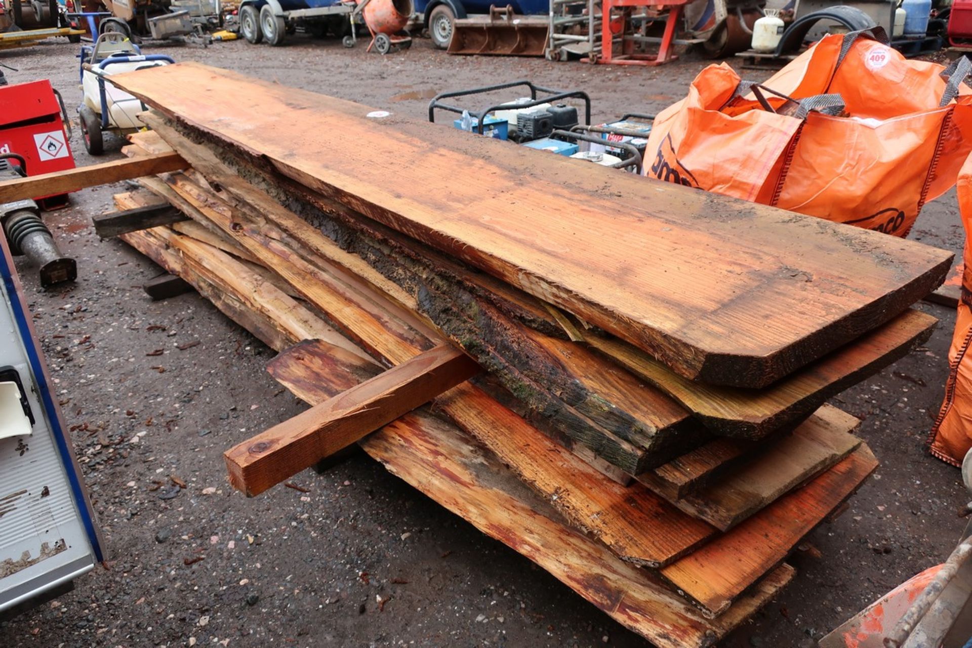 STACK OF PLANKS - Image 2 of 2