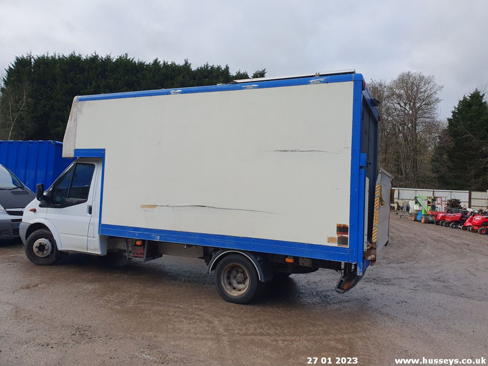 11/61 FORD TRANSIT 115 T350L RWD CAMPER PROJECT - 2402cc 2dr Box Van (White, 149k) - Image 4 of 26