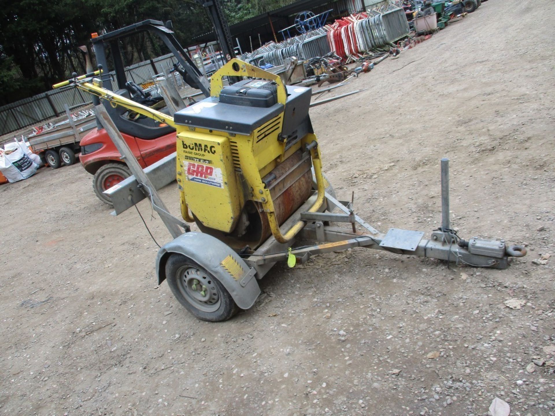 BOMAG BW71 E-2 PEDESTRIAN ROLLER C.W TRAILER 3308109 3256942 - Image 3 of 6