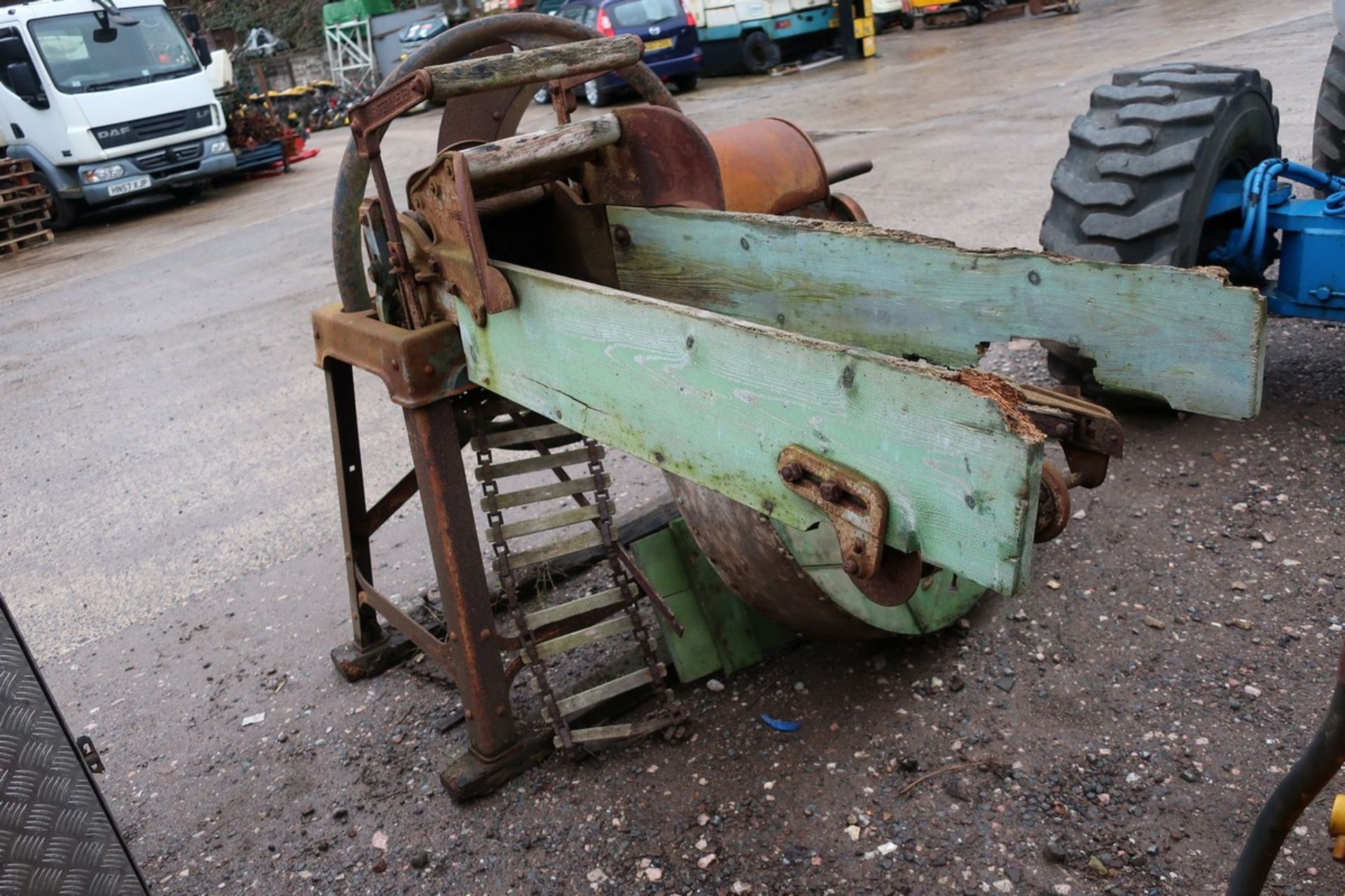 BEET CUTTER - Image 4 of 4