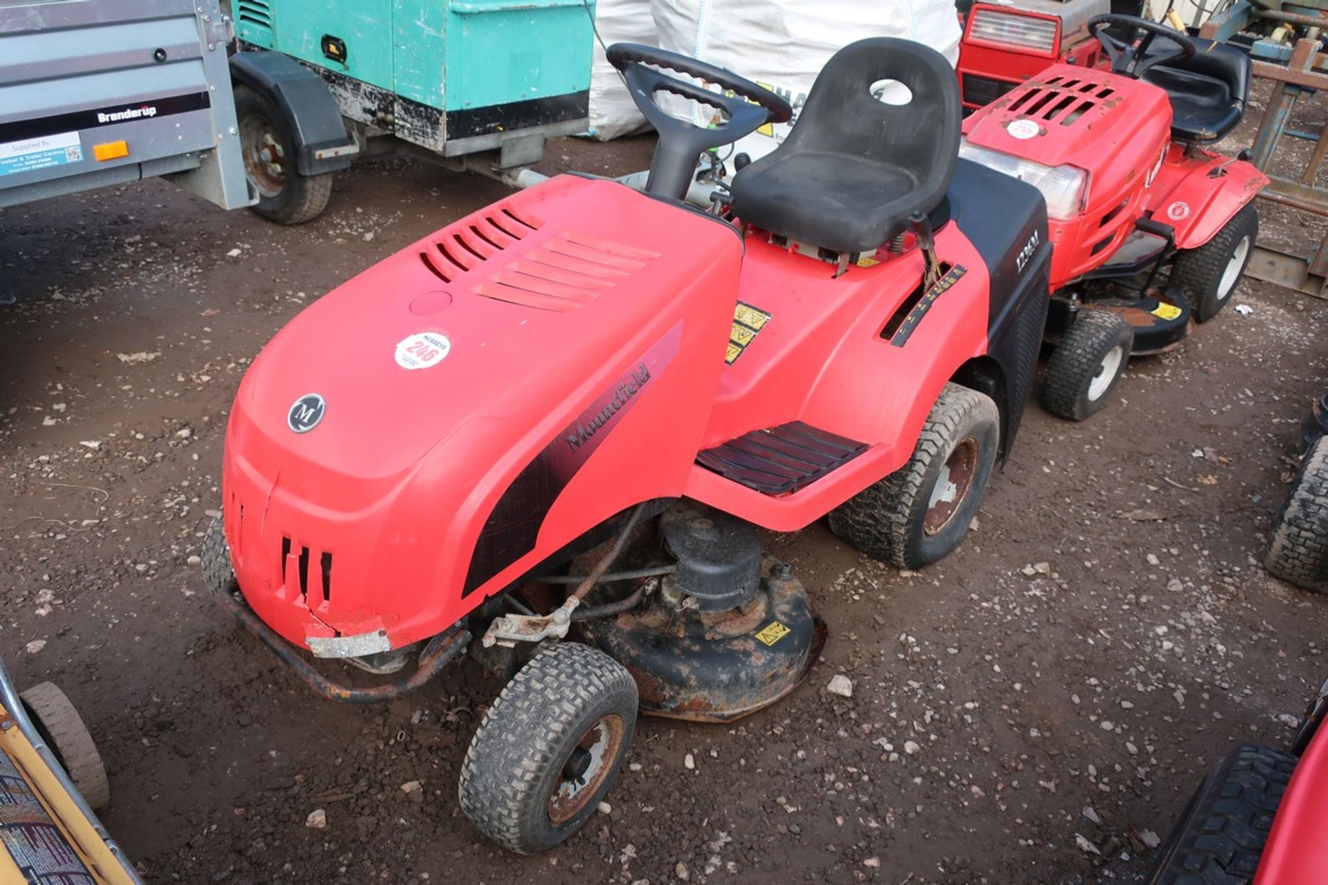 MOUNTFIELD RIDE ON MOWER