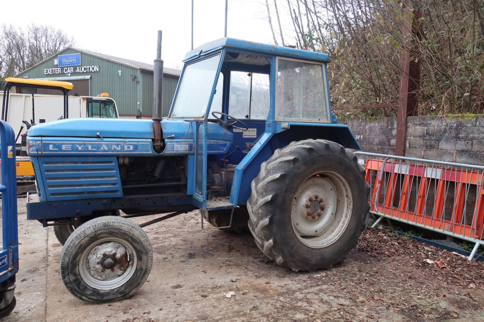 LEYLAND 270 TRACTOR MDV408P. V5 PRESENT - Image 4 of 14