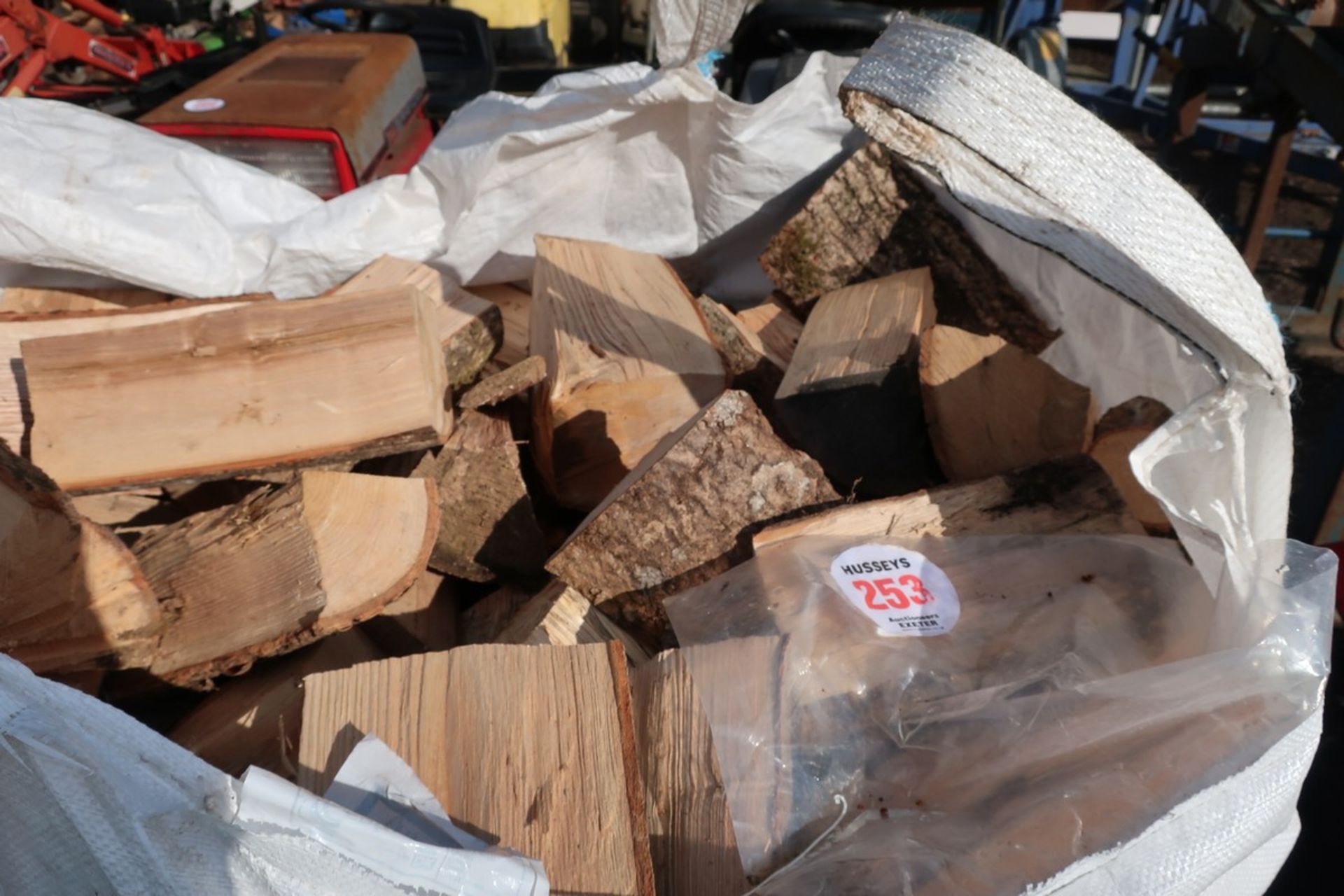 DUMPY BAG OF HARD WOOD LOGS - Image 2 of 2