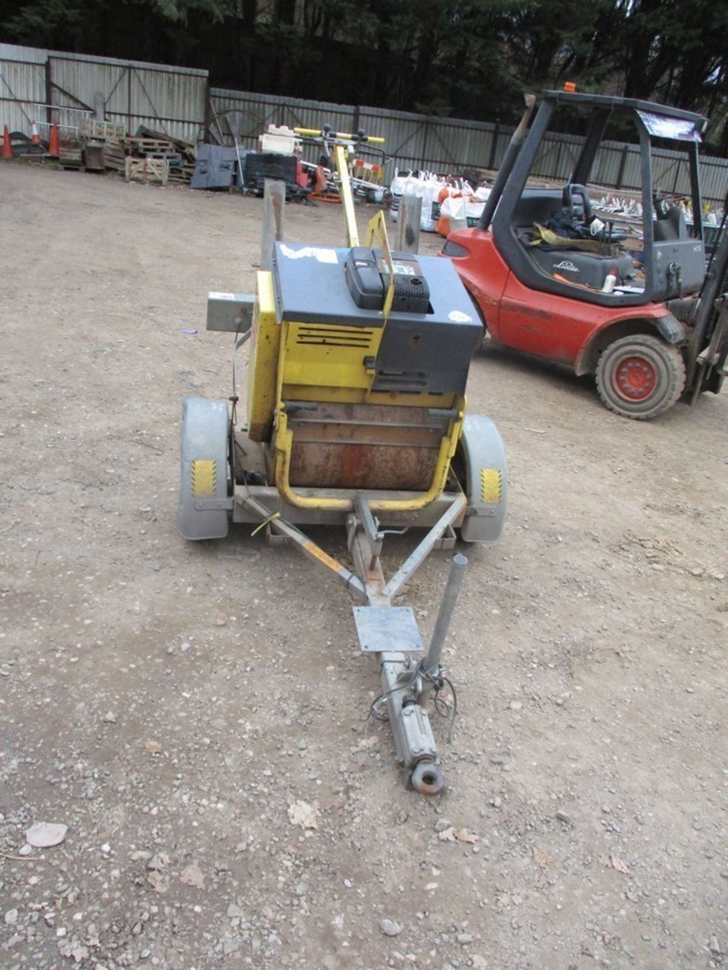 BOMAG BW71 E-2 PEDESTRIAN ROLLER C.W TRAILER 3308109 3256942 - Image 2 of 6