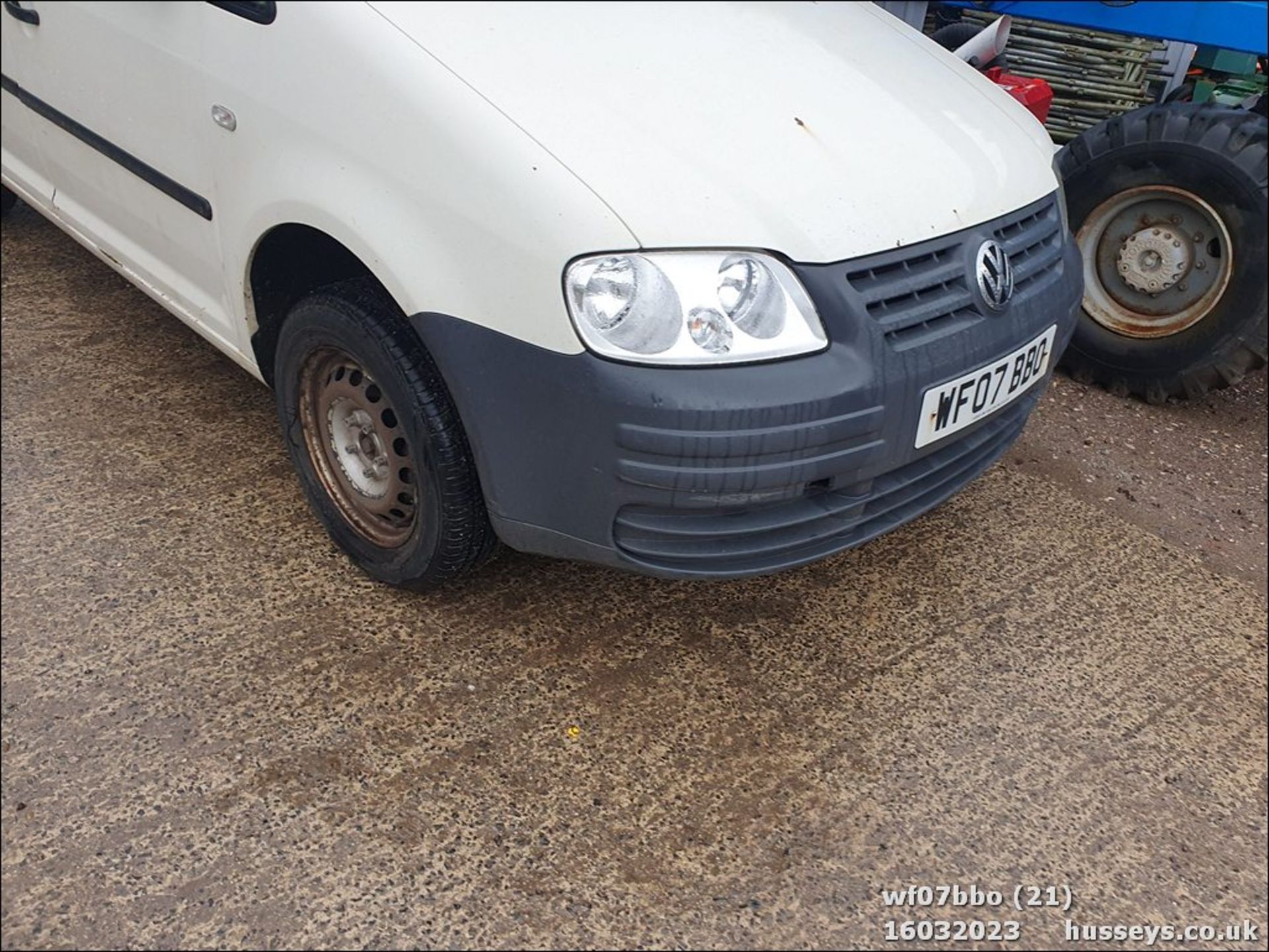 07/07 VOLKSWAGEN CADDY 69PS SDI - 1968cc 6dr Van (White, 152k) - Image 22 of 44