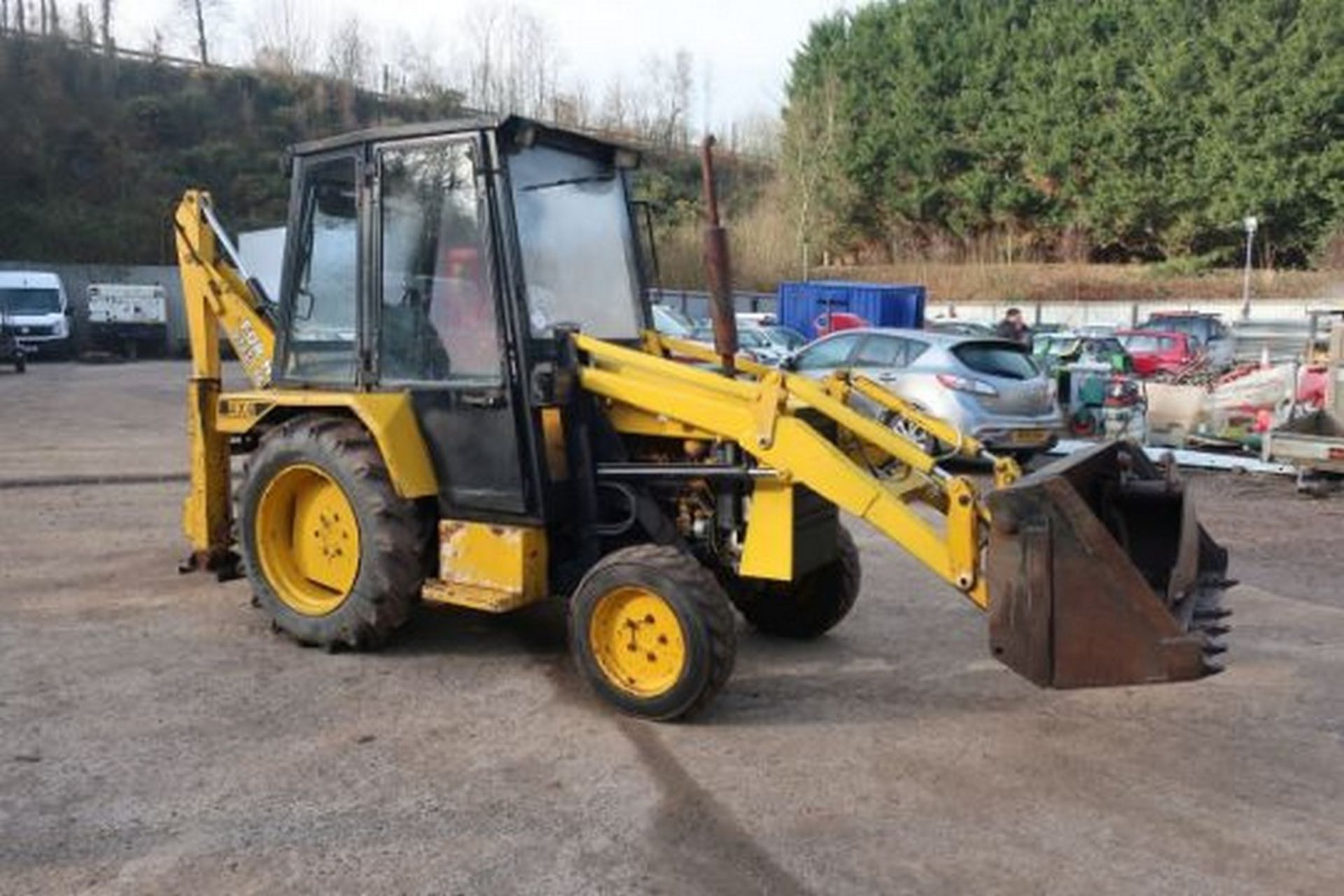 LEWIS BADGER 4WD WHEEL DIGGER SHOWING 1900HRS