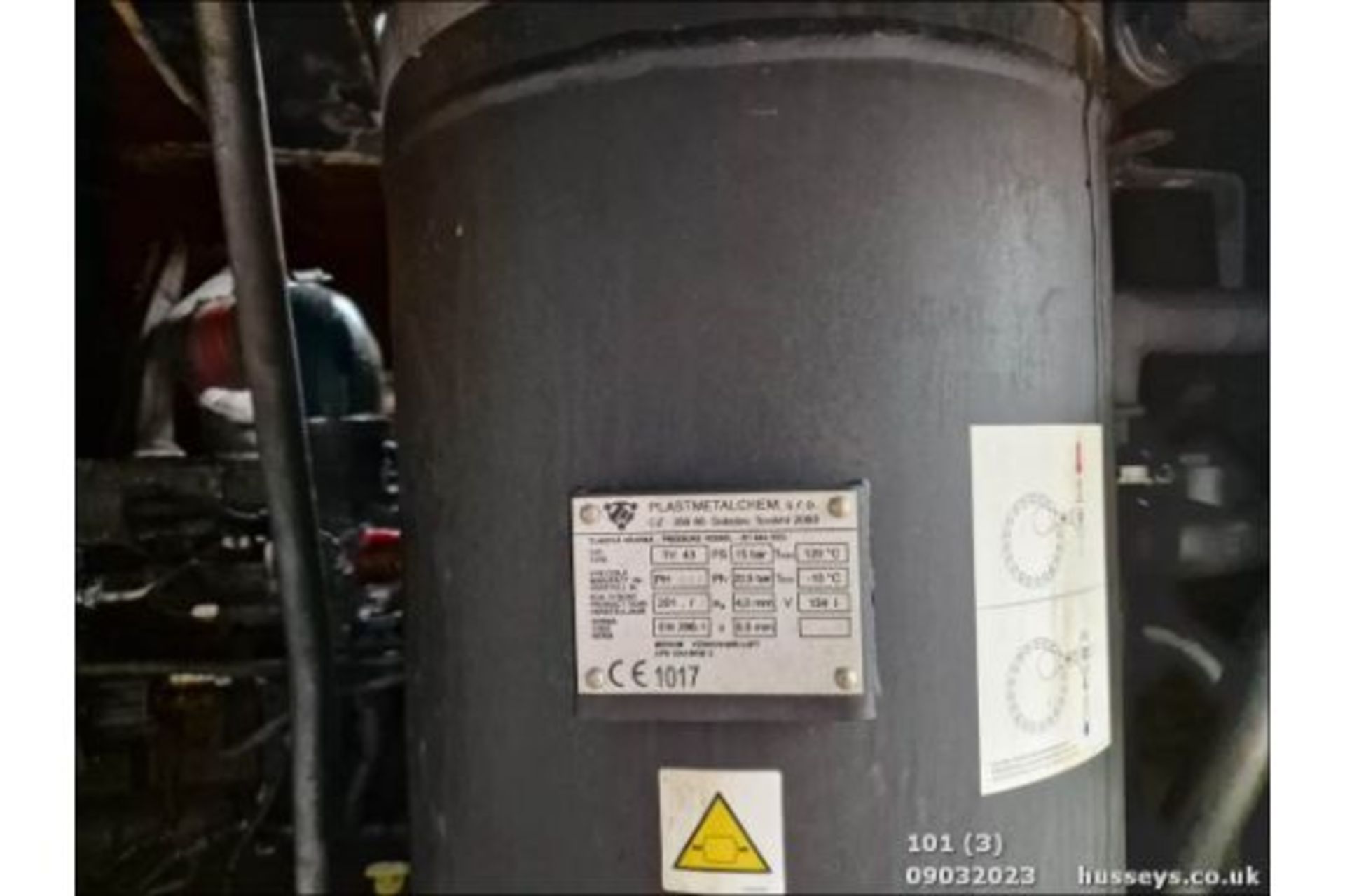 INGERSOL RAND 12/235 COMPRESSOR (BUYER TO ARRANGE HIAB LORRY FOR LOADING) - Image 5 of 13