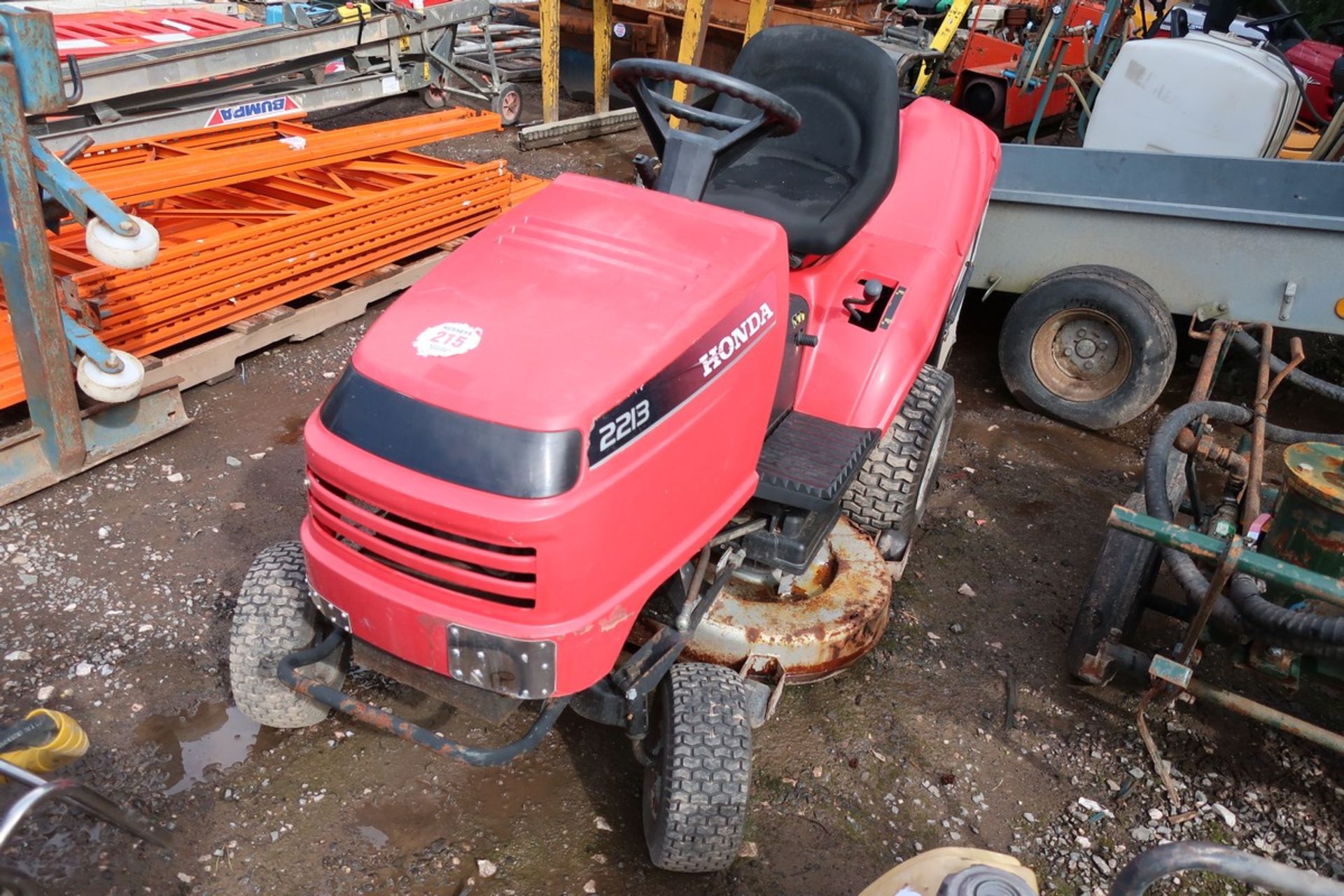 HONDA 2213 RIDE ON MOWER