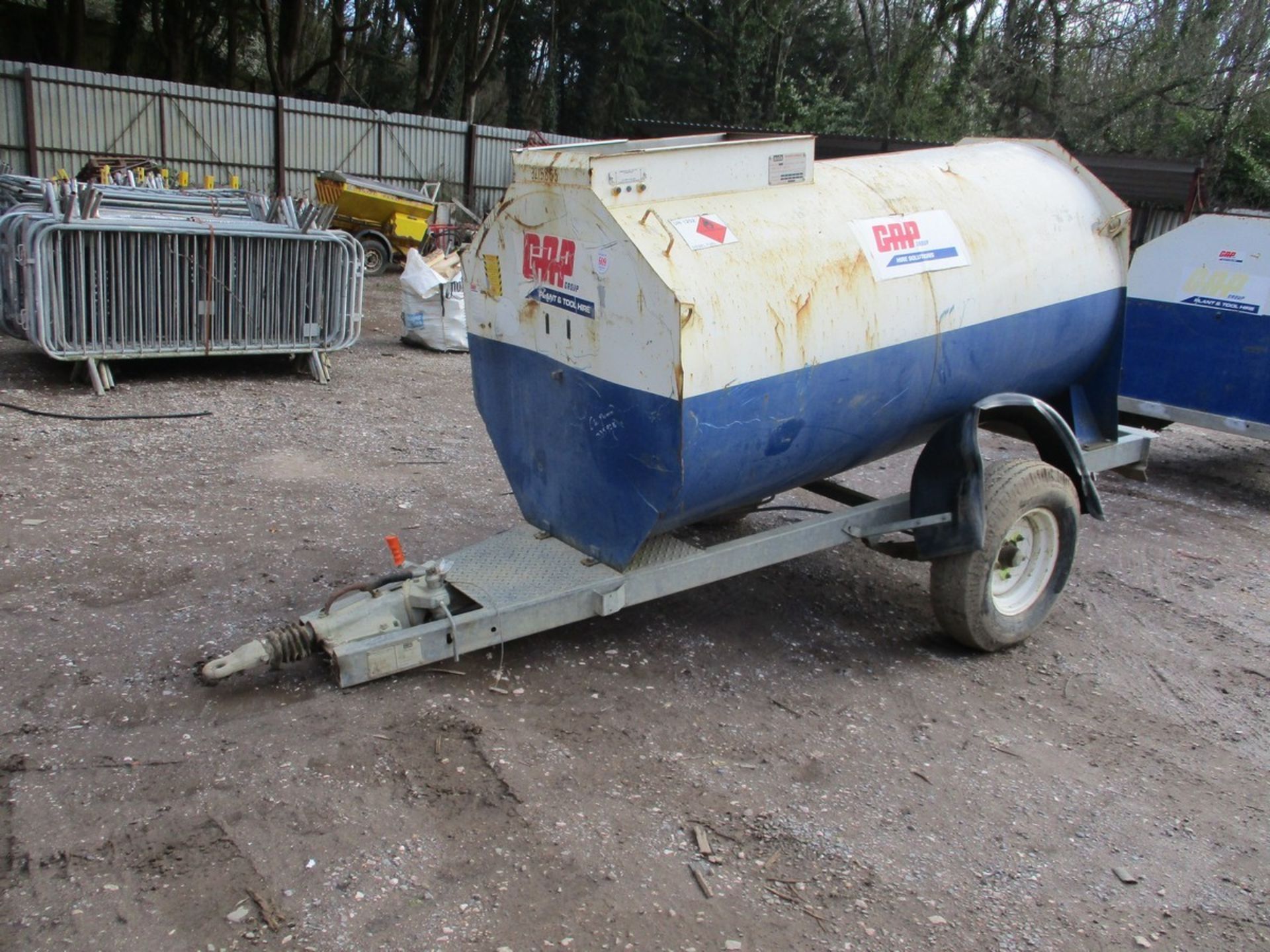 MAIN 2000 LITRE DIESEL BOWSER 3215855