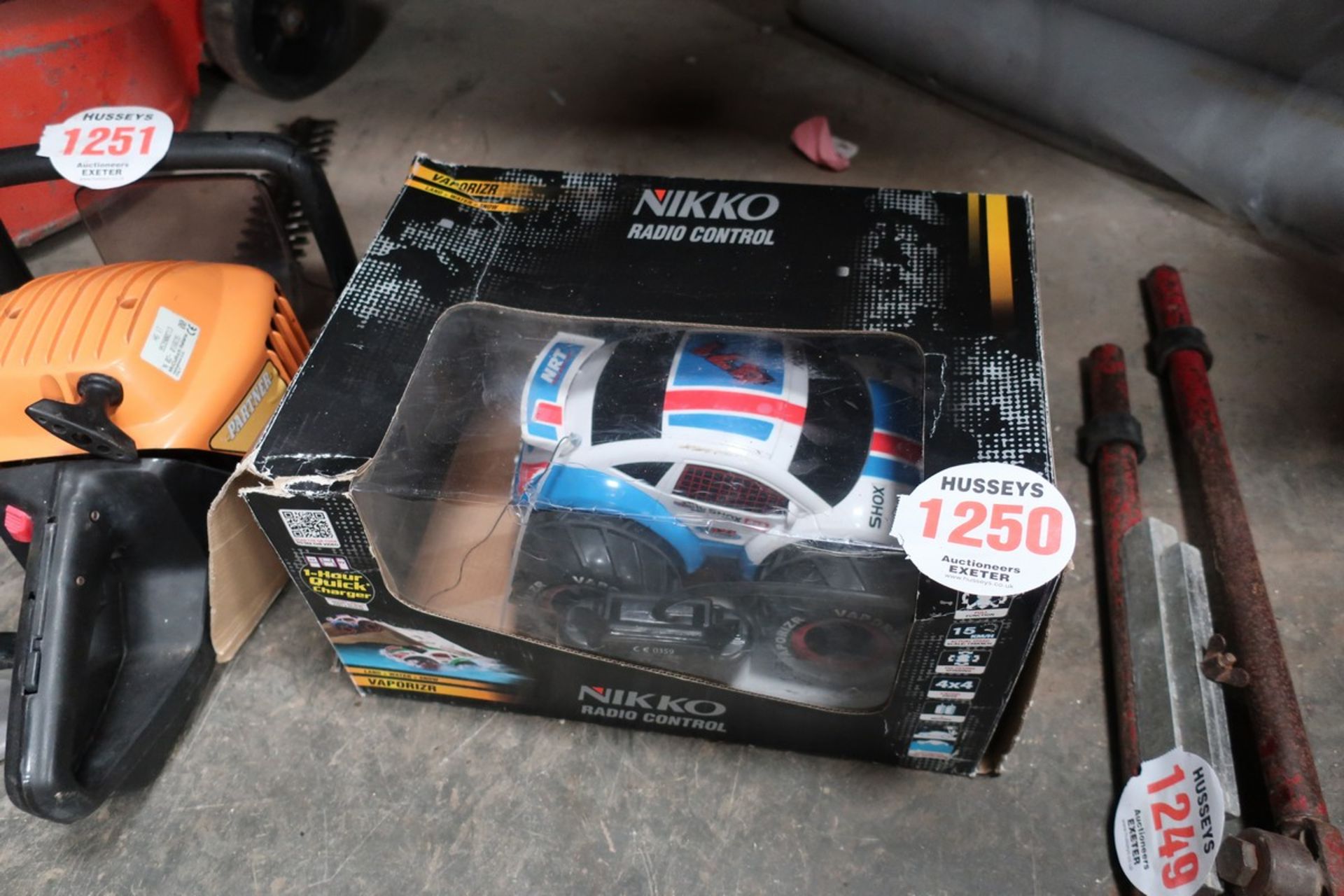 RADIO CONTROLLED CAR