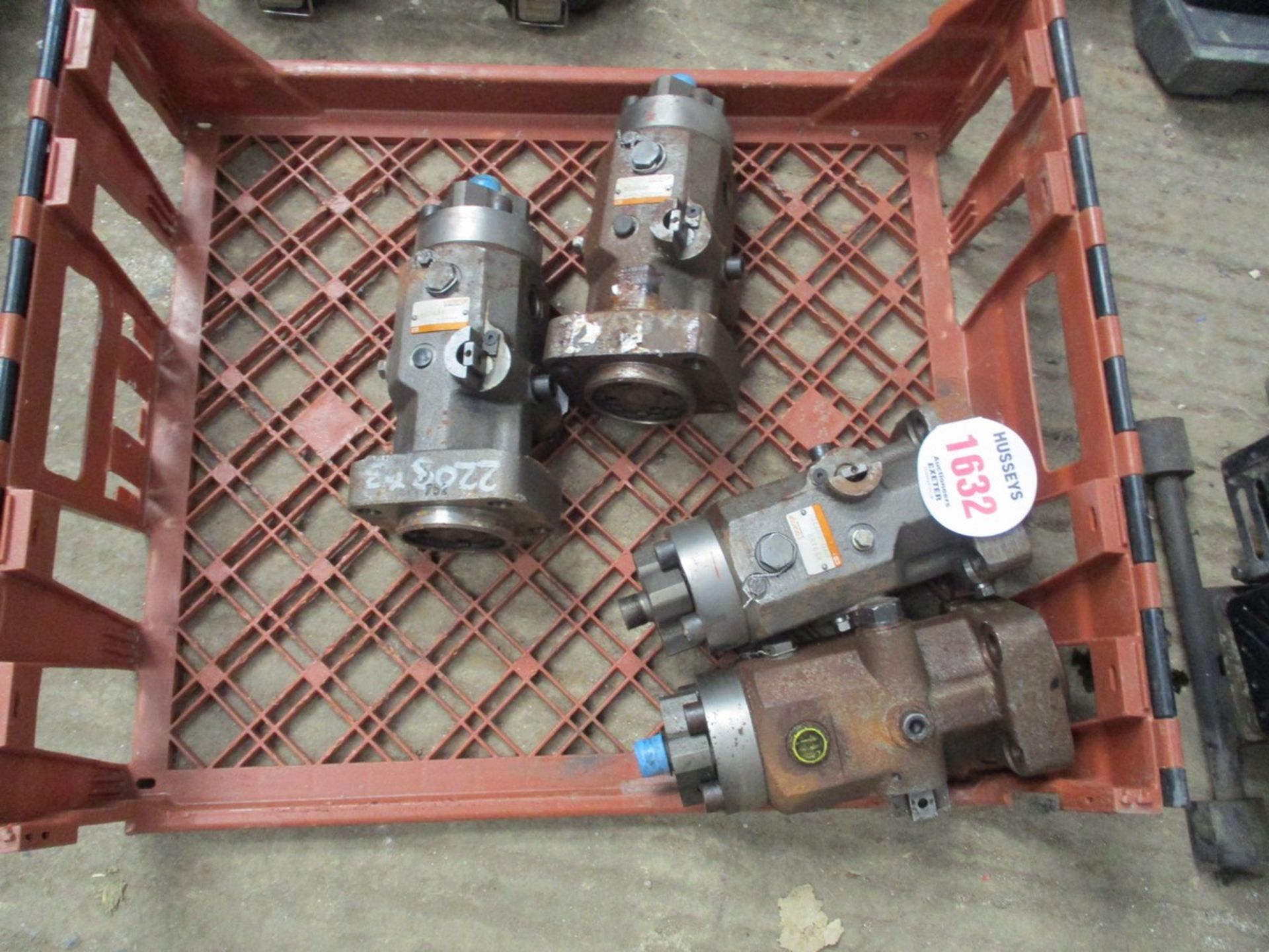 4 MARINE ENGINE INJECTOR PUMPS