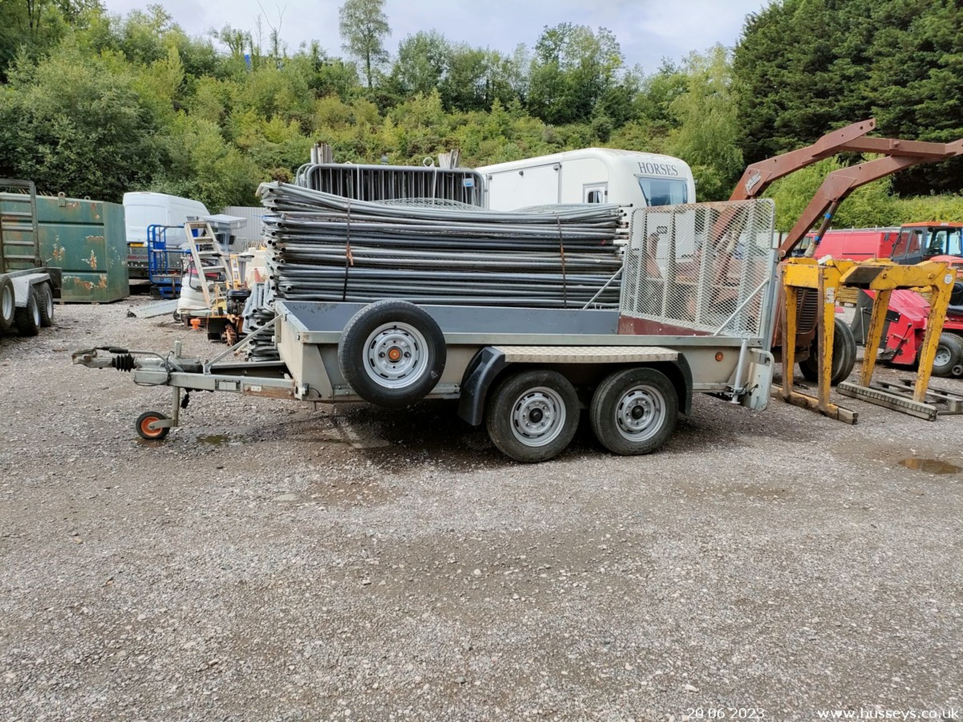 BATESON TWIN AXLE PLANT TRAILER - Image 3 of 6