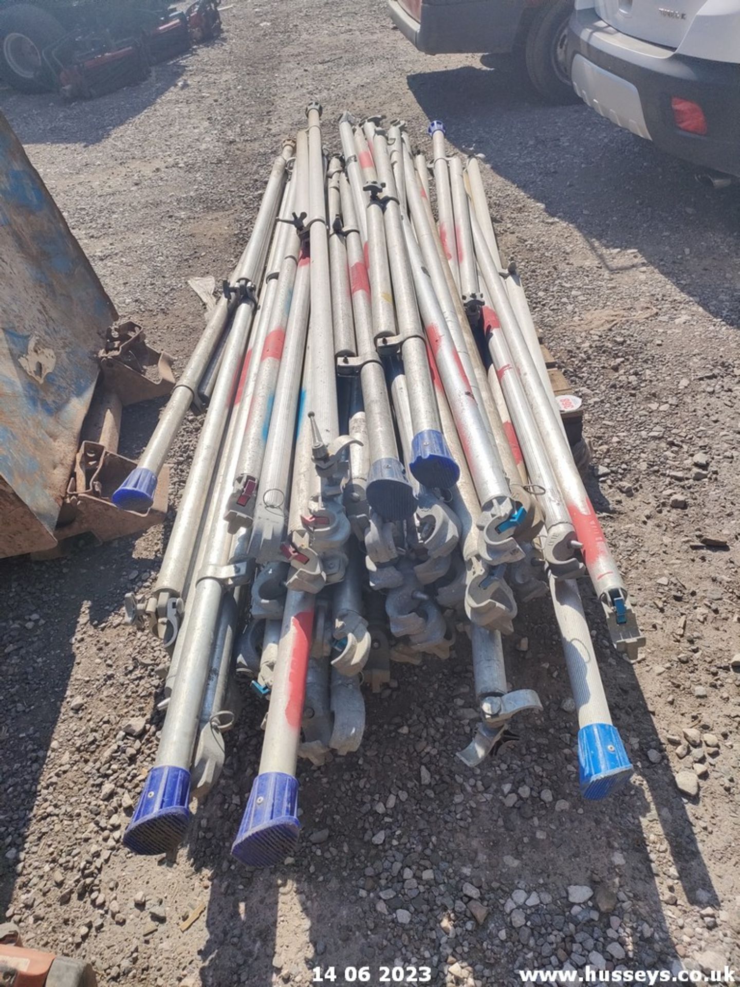 SCAFFOLD POLES