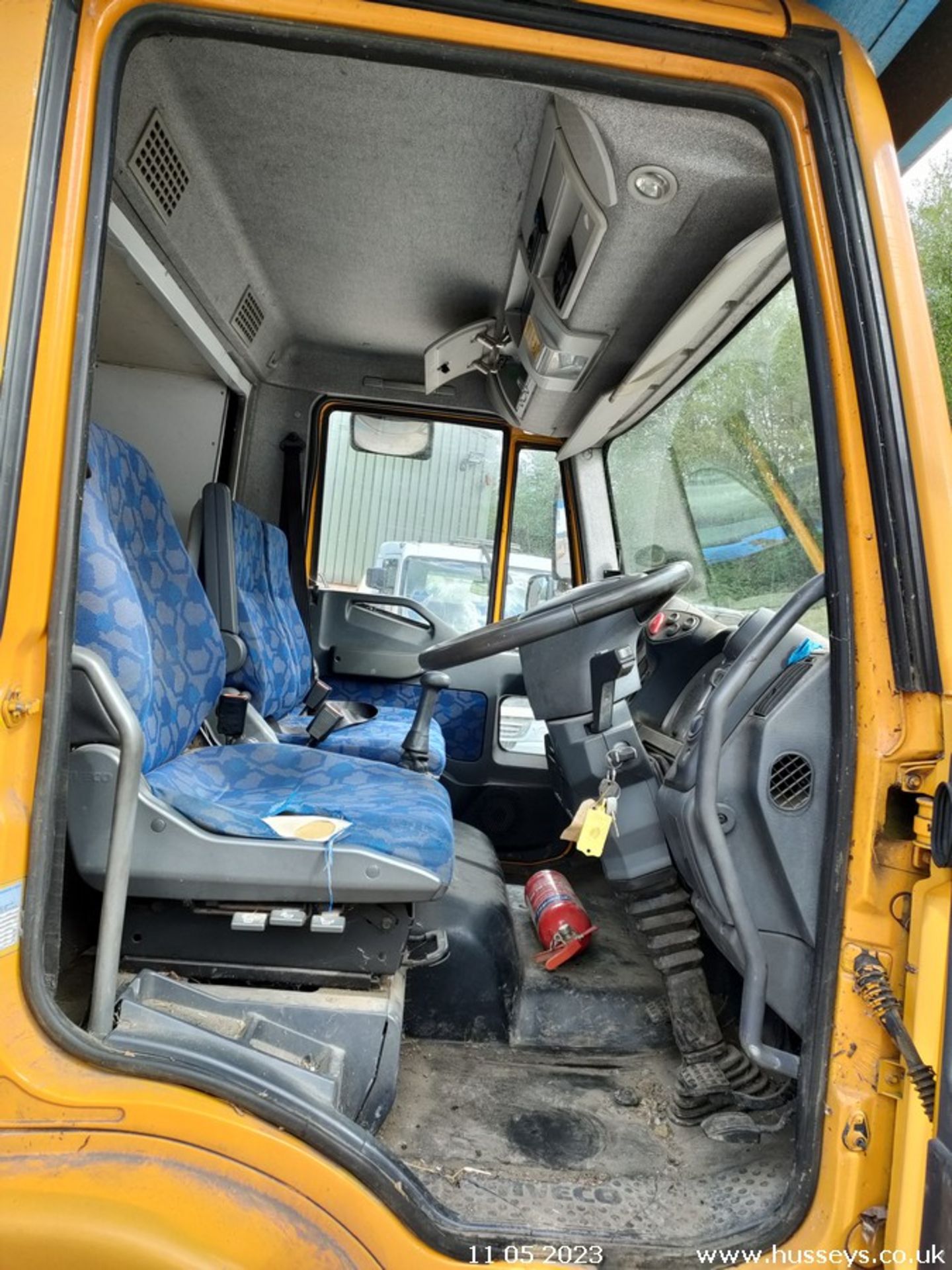 04/04 IVECO EUROCARGO - 3920cc 2dr Horse Box (Yellow) - Image 23 of 40