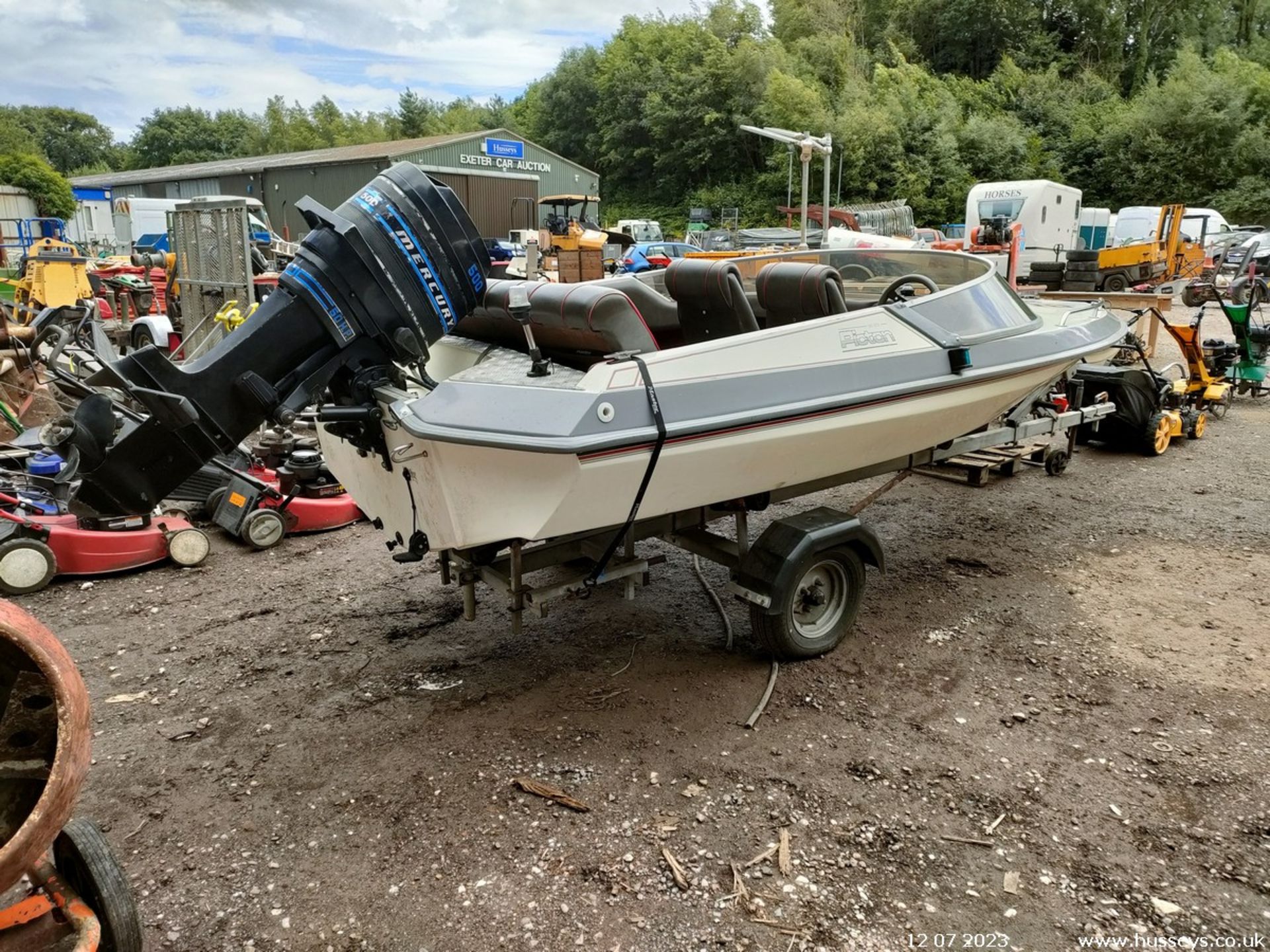 PICTON SPEEDBOAT MERCURY 500 OUTBOARD C.W TRAILER - Image 2 of 8