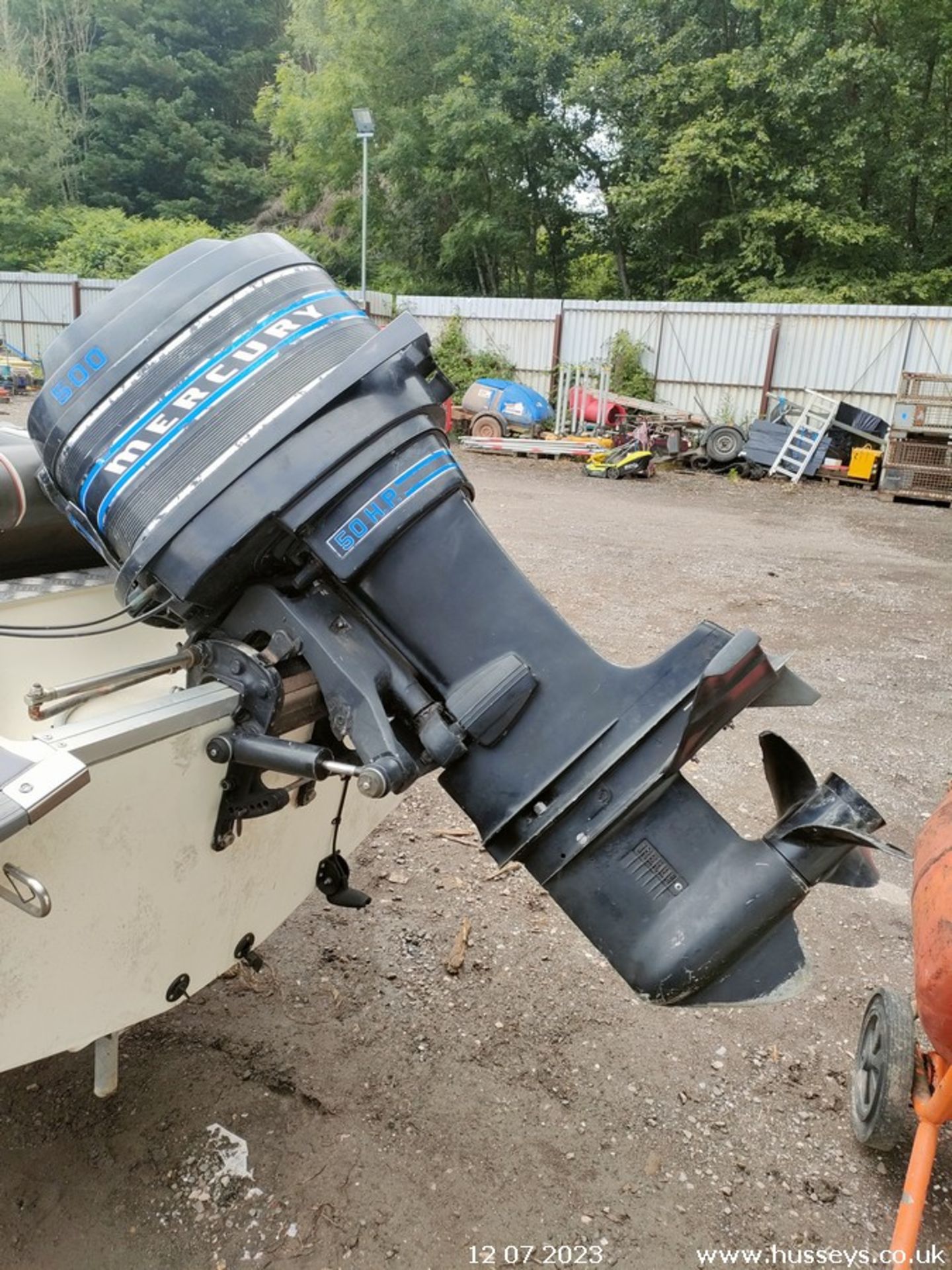 PICTON SPEEDBOAT MERCURY 500 OUTBOARD C.W TRAILER - Image 8 of 8