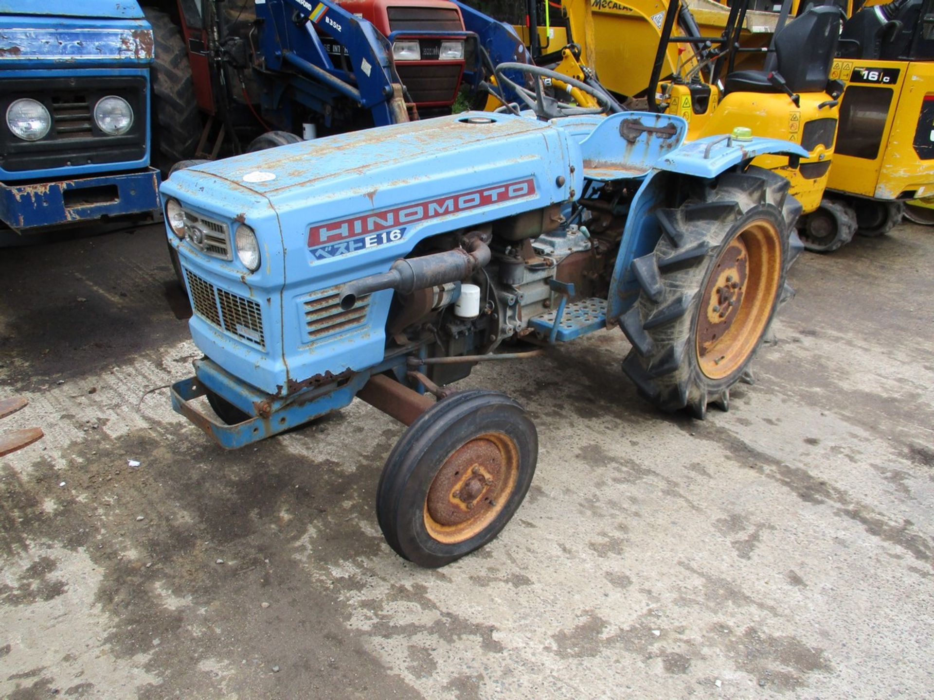 HINOMOTO COMPACT TRACTOR