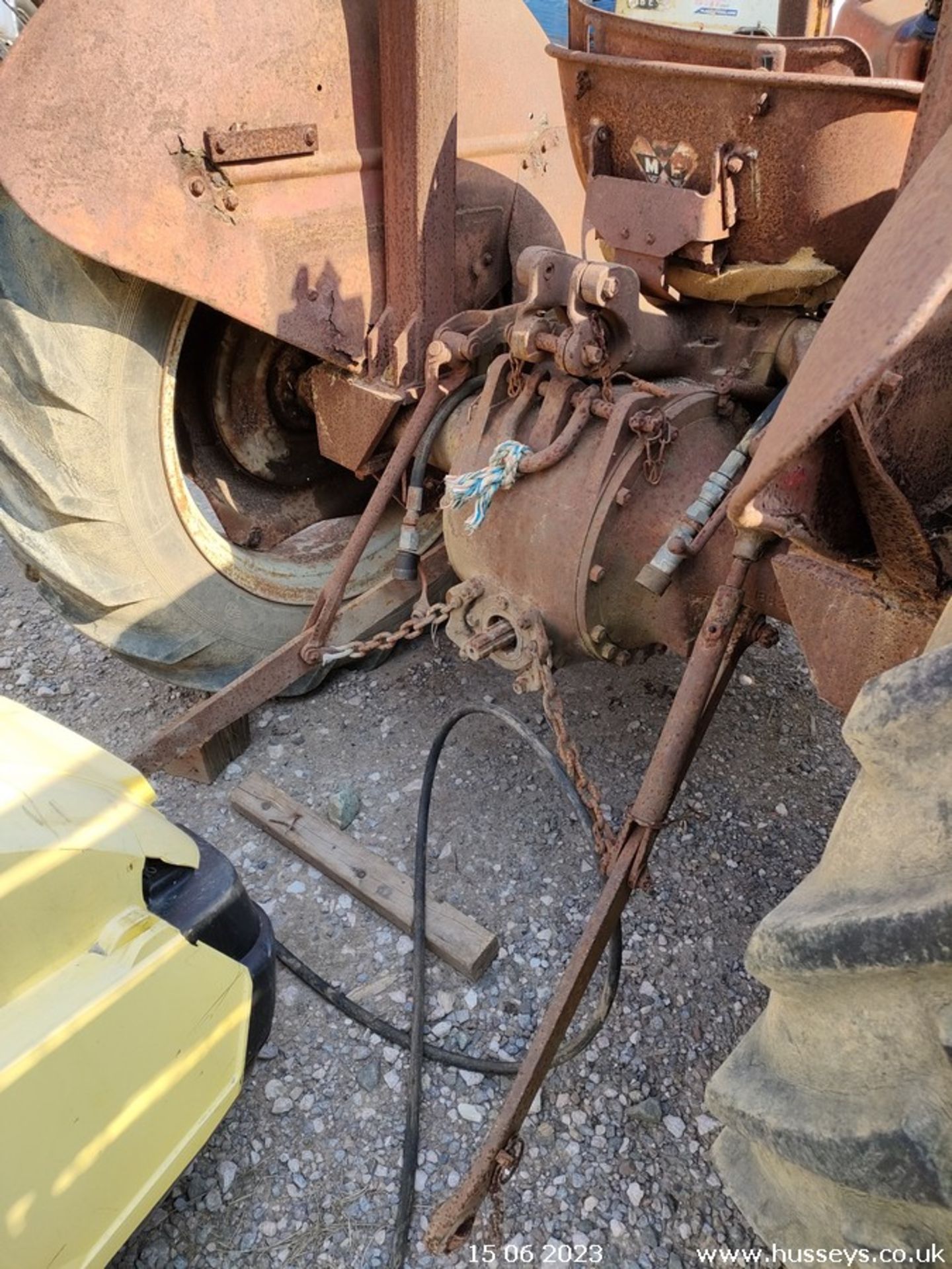 MASSEY FERGUSON 35 TRACTOR C.W LOADER - Image 5 of 7