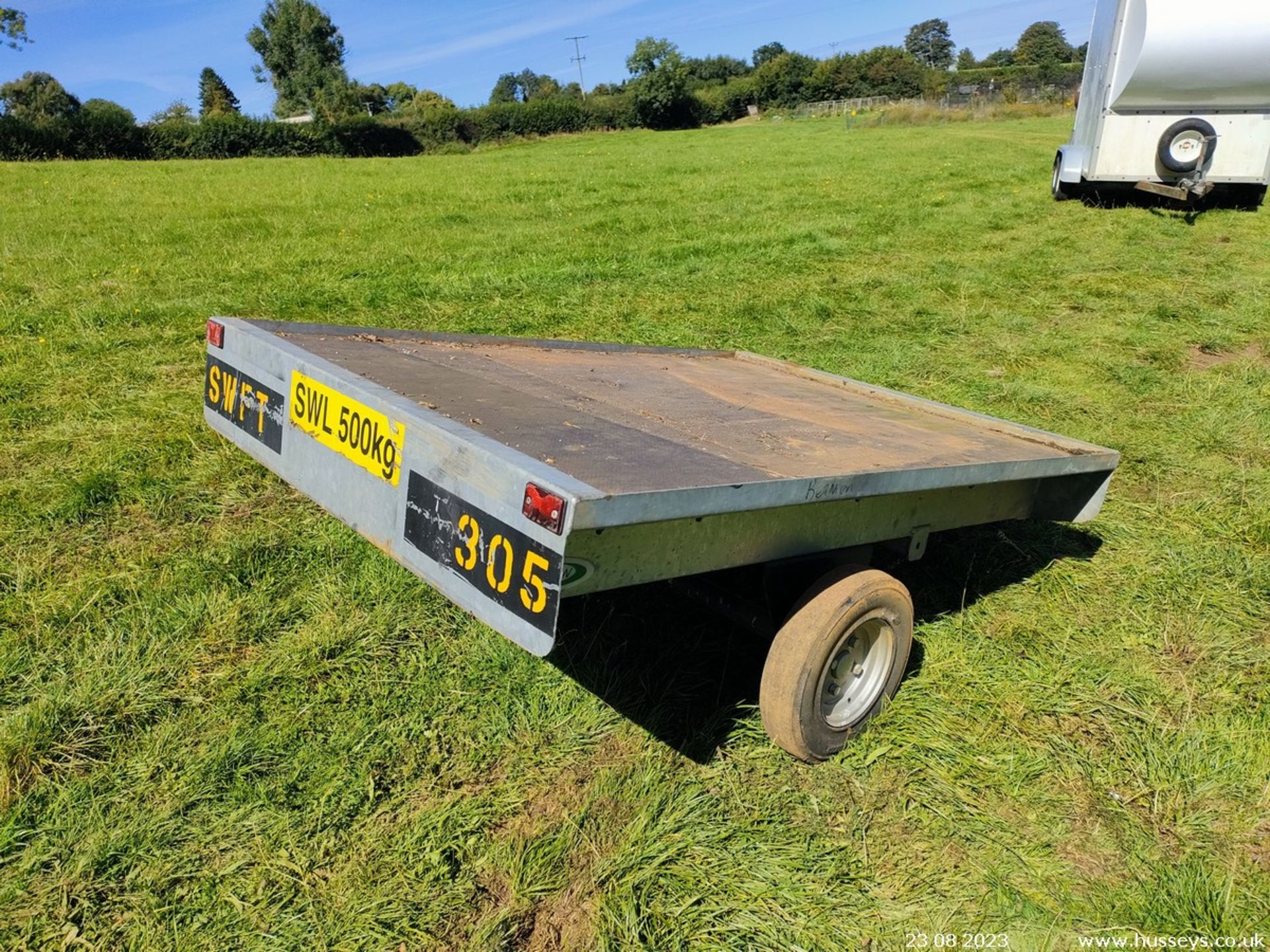 SINGLE AXLE FLATBED TRAILER - Image 2 of 4