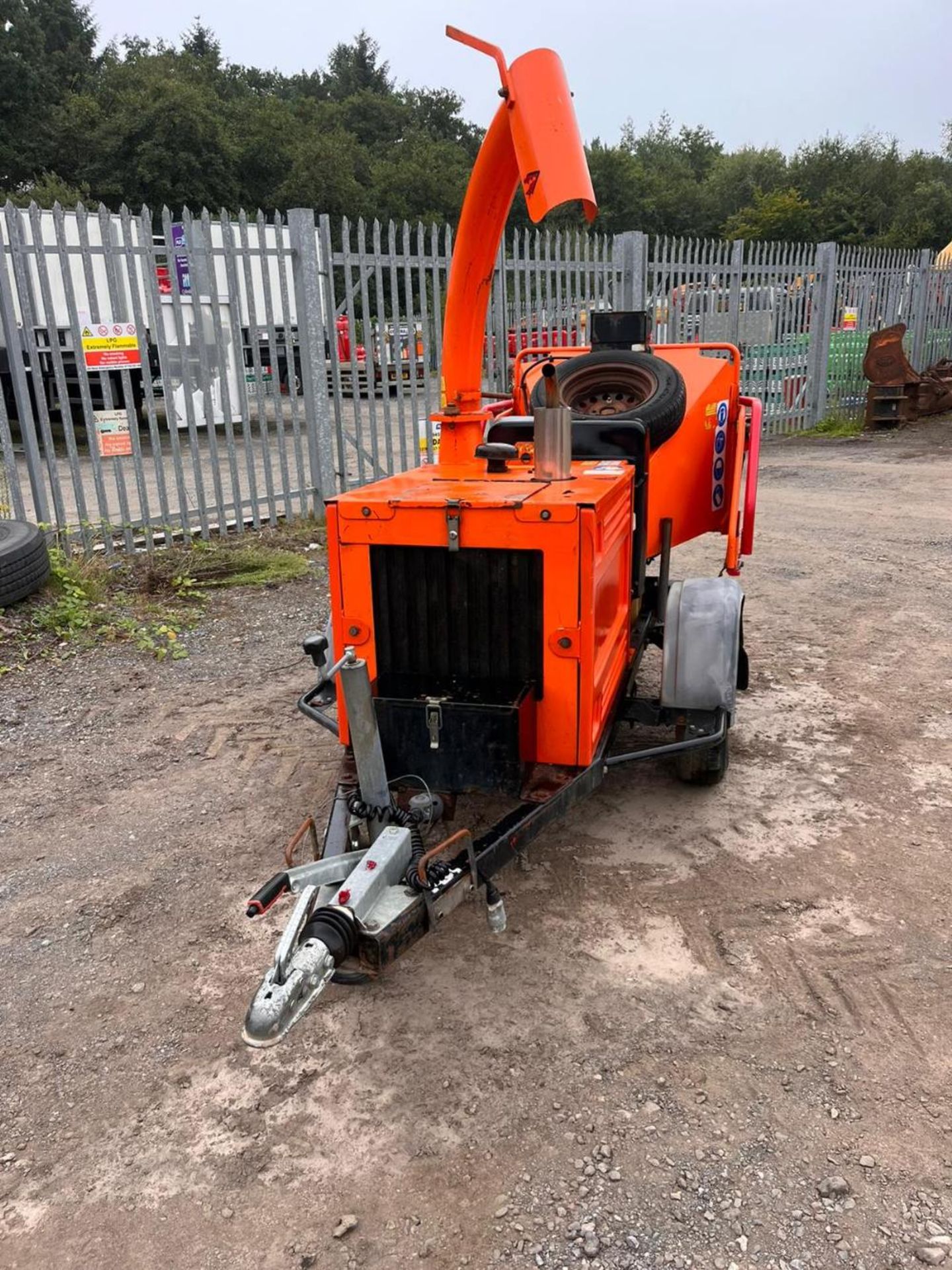 TIMBERWOLF TW150 DHB CHIPPER 2014 990HRS RD&C KUBOTA ELEC START DSL ENGINE - Image 4 of 15