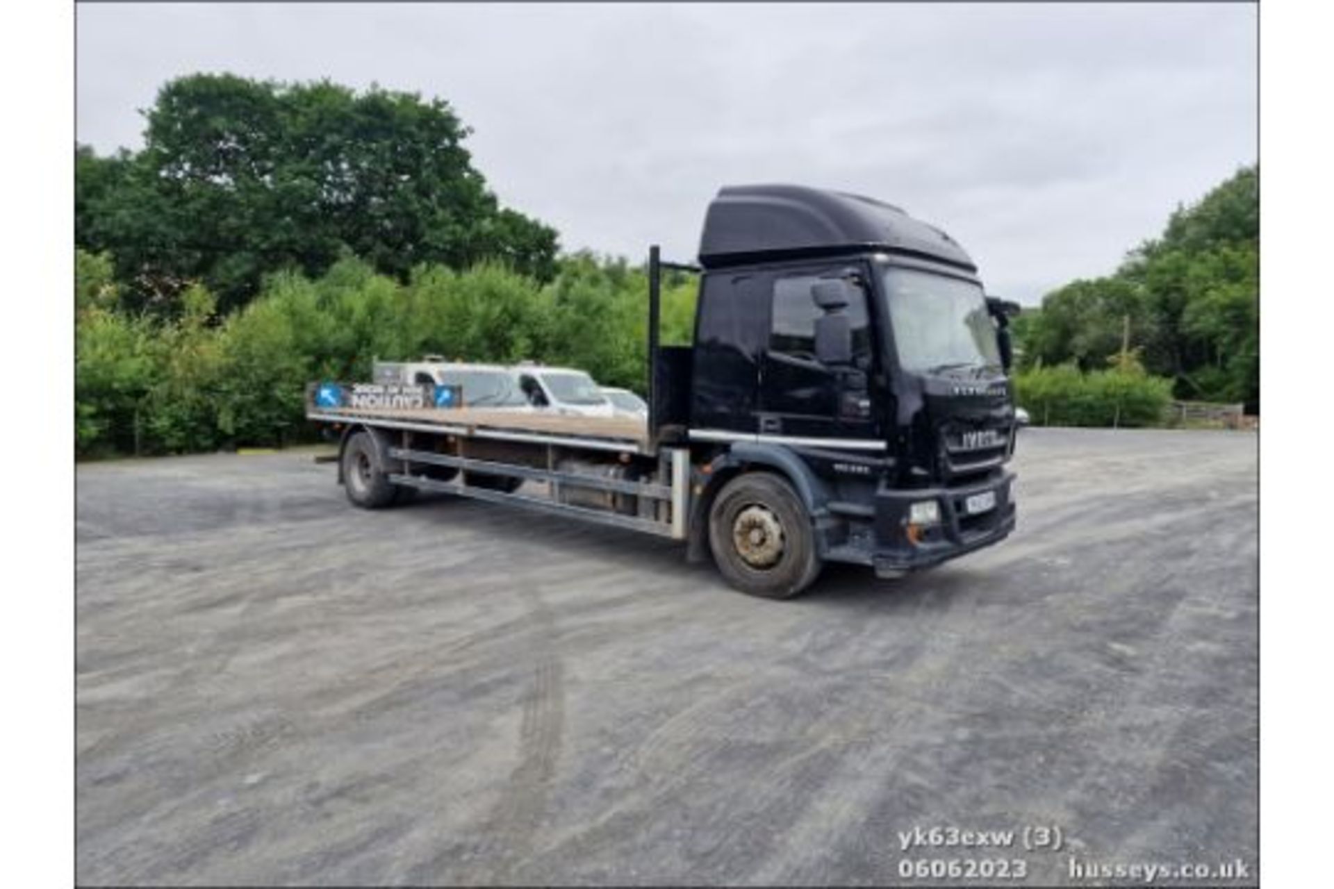 13/63 IVECO EUROCARGO (MY 2008) - 5880cc 2dr Flat Bed (Black) - Image 2 of 21