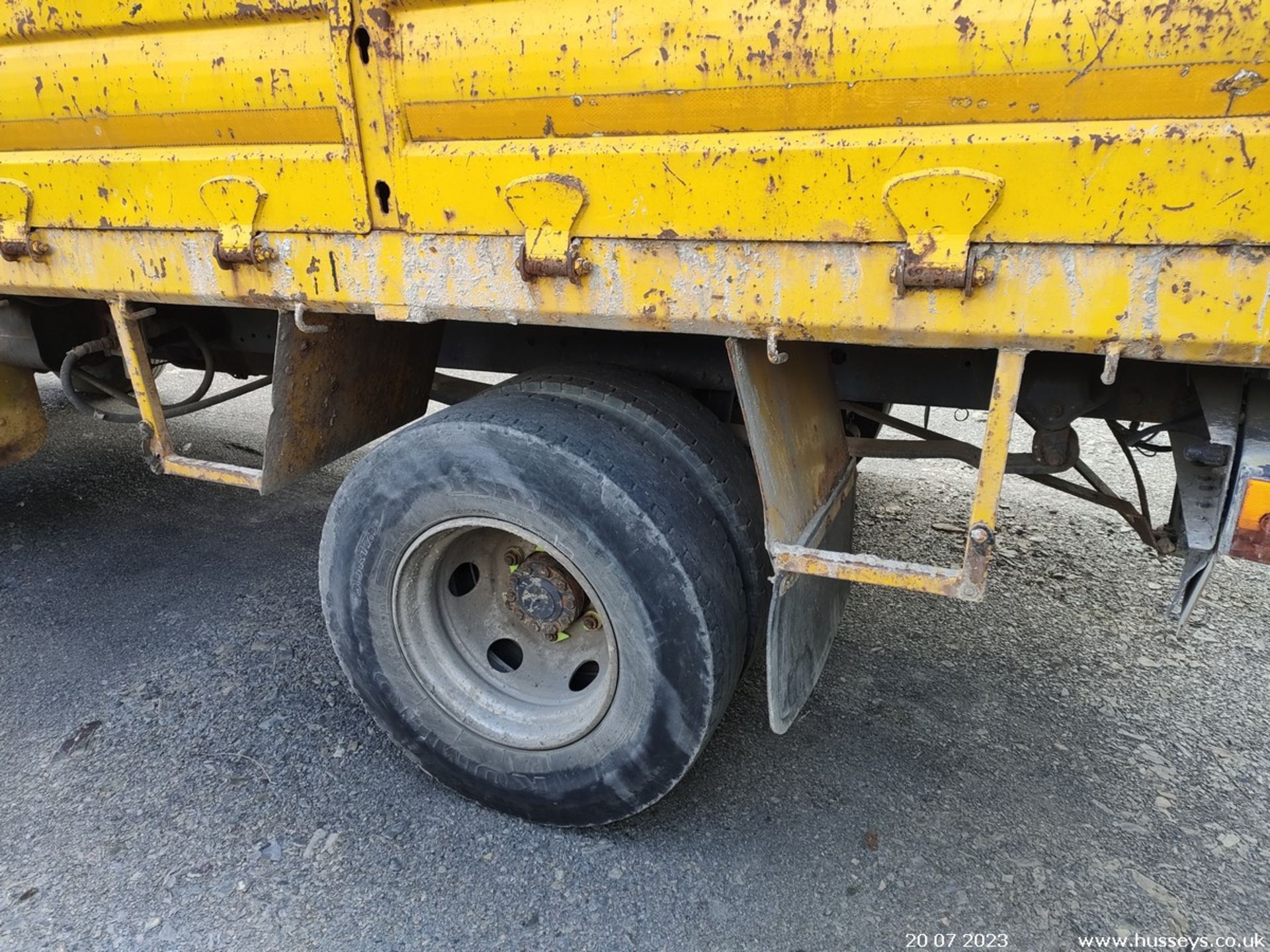 06/56 DAF TRUCKS FA LF45.150 - 3920cc 2dr Tipper (White/yellow) - Image 9 of 30