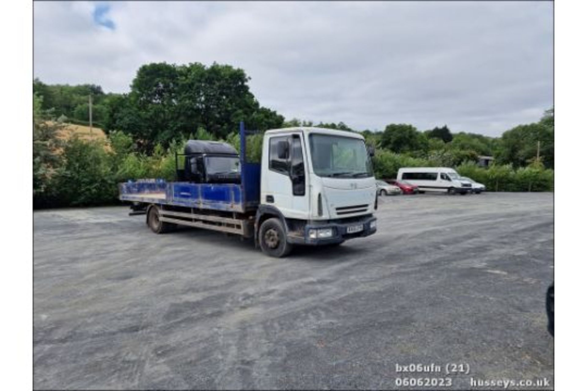 06/06 IVECO EUROCARGO - 5880cc 2dr Dropside (Orange, 595k) - Image 21 of 24