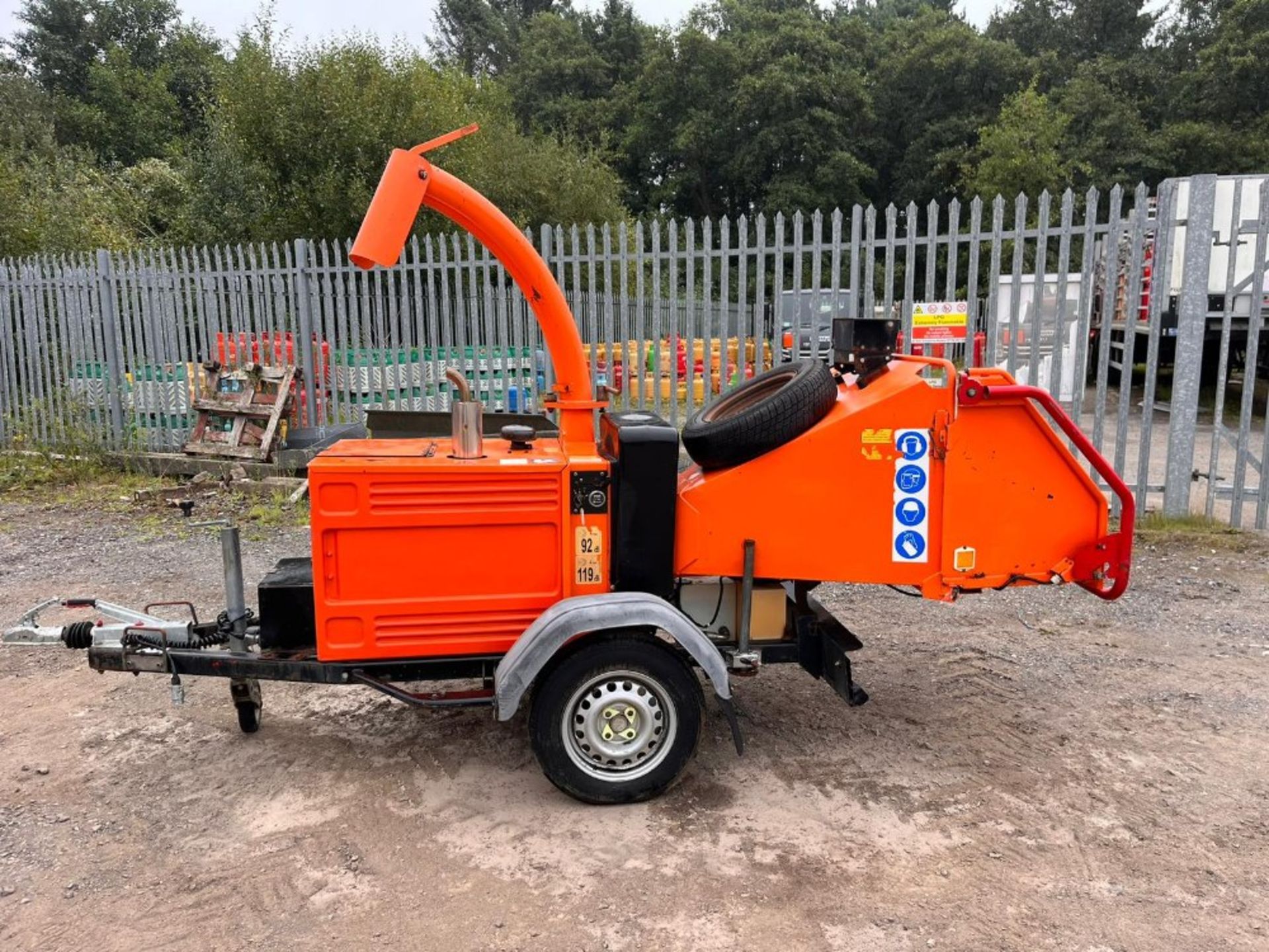 TIMBERWOLF TW150 DHB CHIPPER 2014 990HRS RD&C KUBOTA ELEC START DSL ENGINE - Image 6 of 15