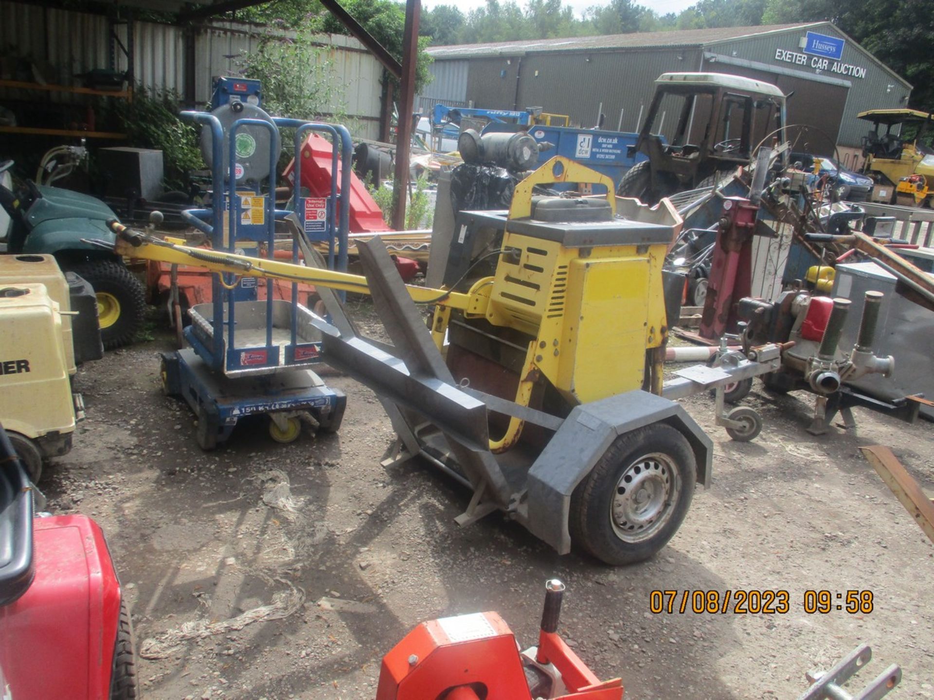 BOMAG PEDESTRIAN ROLLER C.W TRAILER - Image 2 of 2