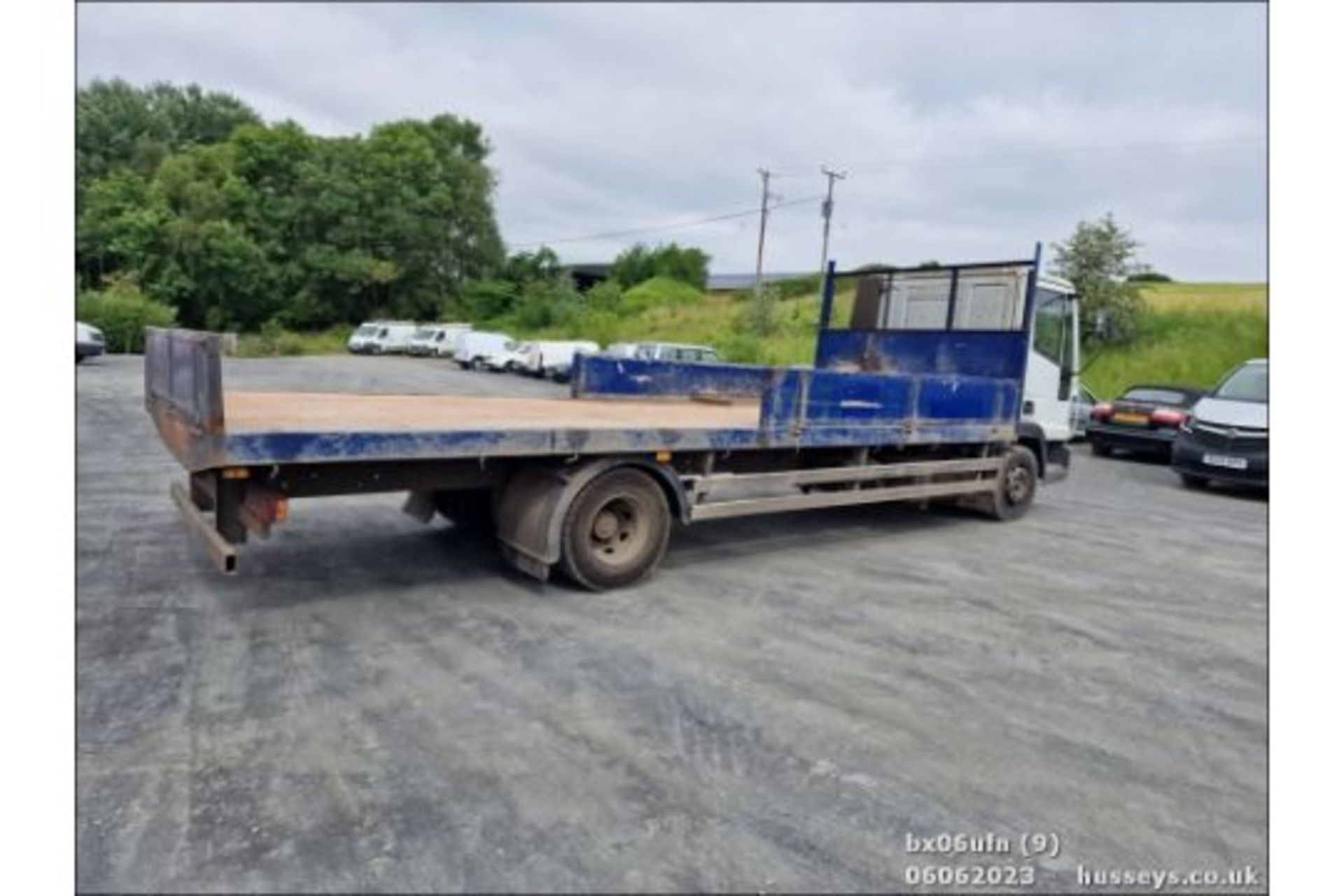 06/06 IVECO EUROCARGO - 5880cc 2dr Dropside (Orange, 595k) - Image 9 of 24