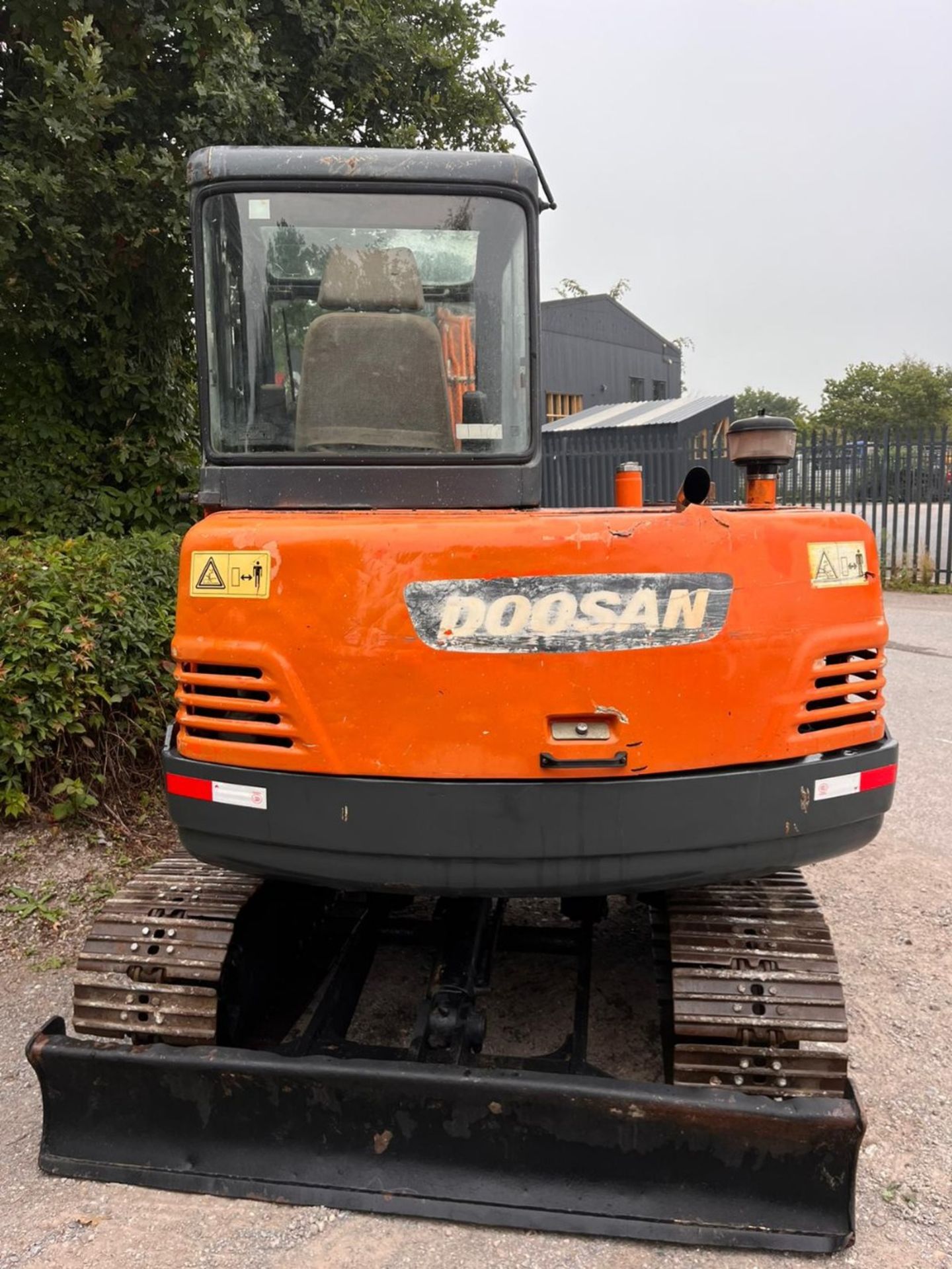 DOOSAN DH55 EXCAVATOR RTD - Image 4 of 13