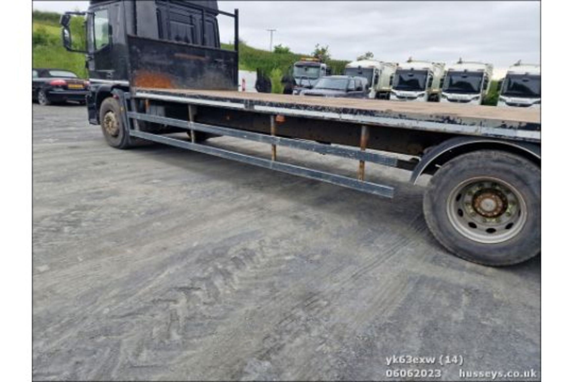 13/63 IVECO EUROCARGO (MY 2008) - 5880cc 2dr Flat Bed (Black) - Image 14 of 21