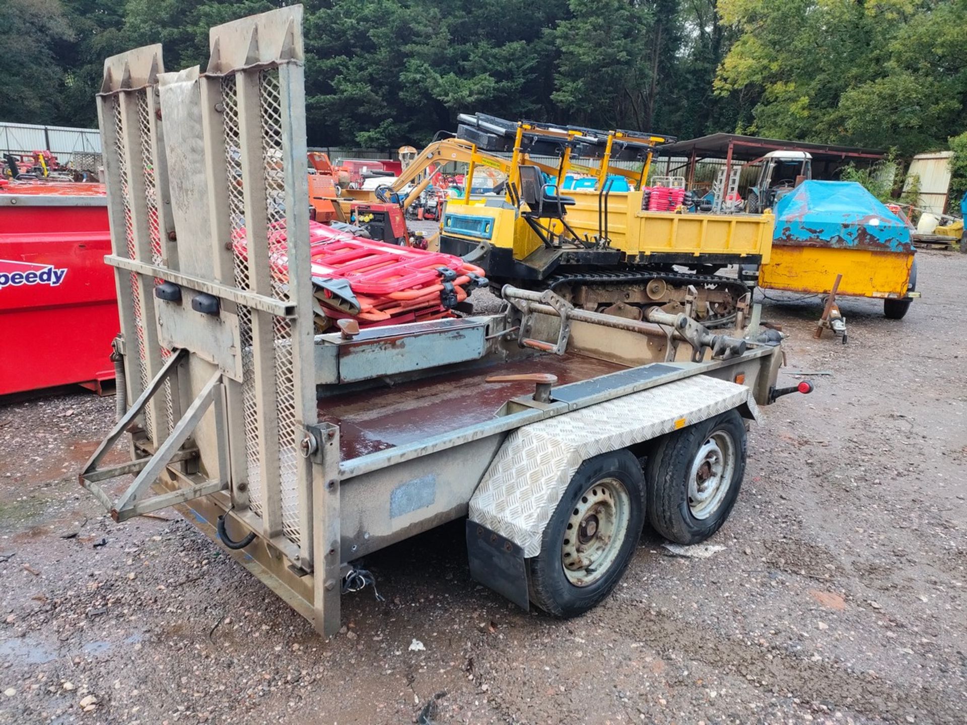 INDESPENSION MINI DIGGER TRAILER C.W TRACK LOCKS - Image 2 of 5