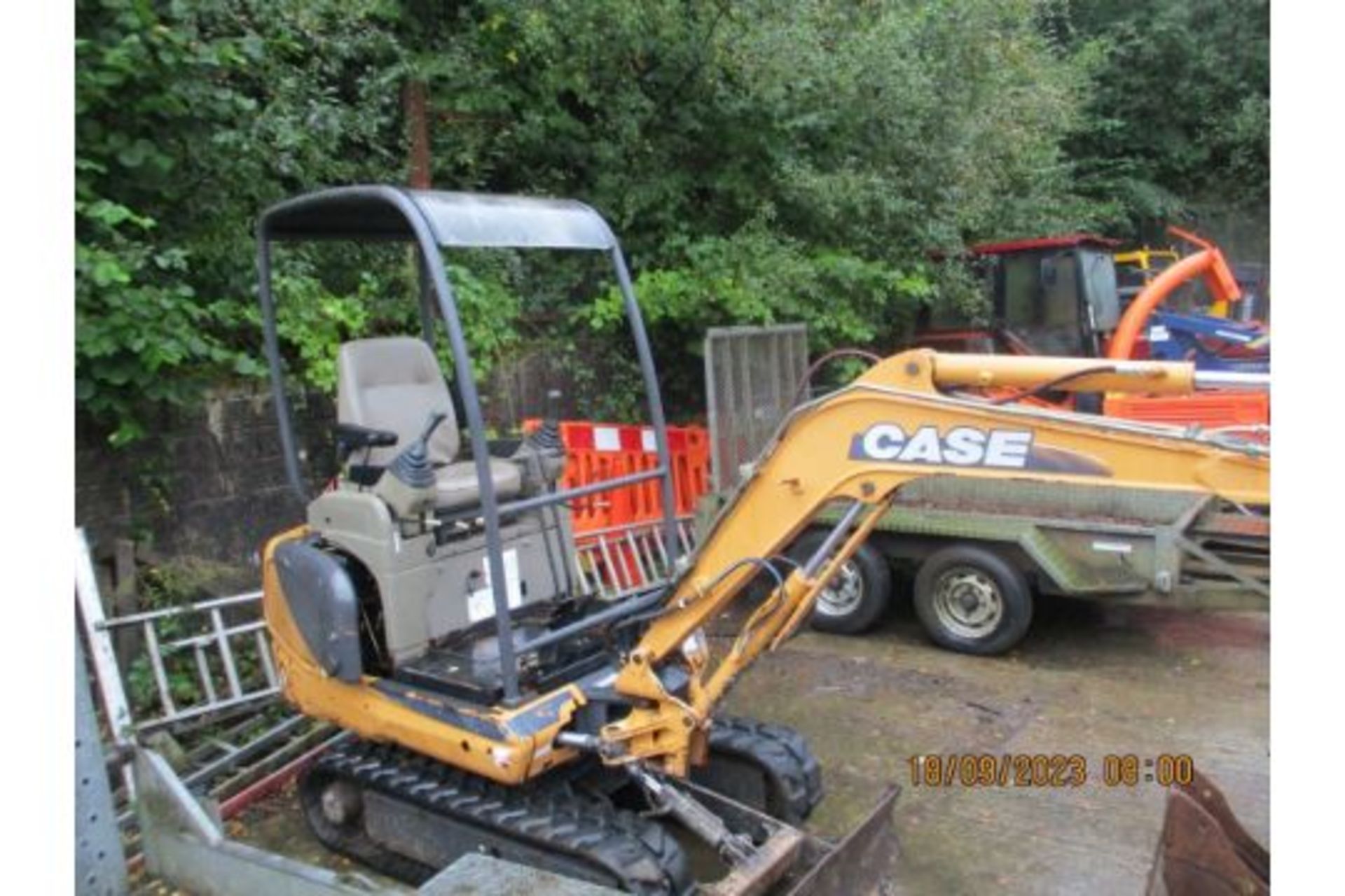 CASE CX16B R MINI DIGGER C.W 2 BUCKETS - Image 4 of 10