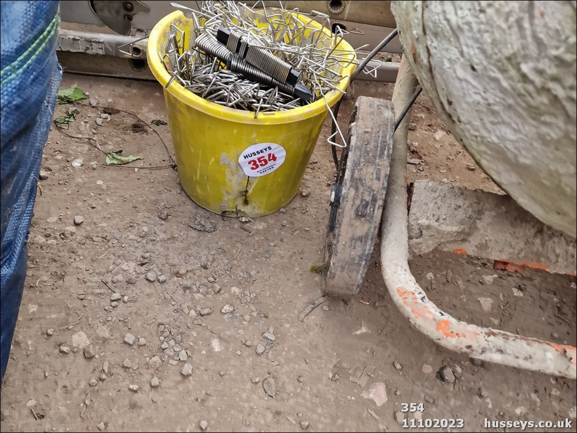 STAINLESS STEEL WALL TIES ONE BUCKET