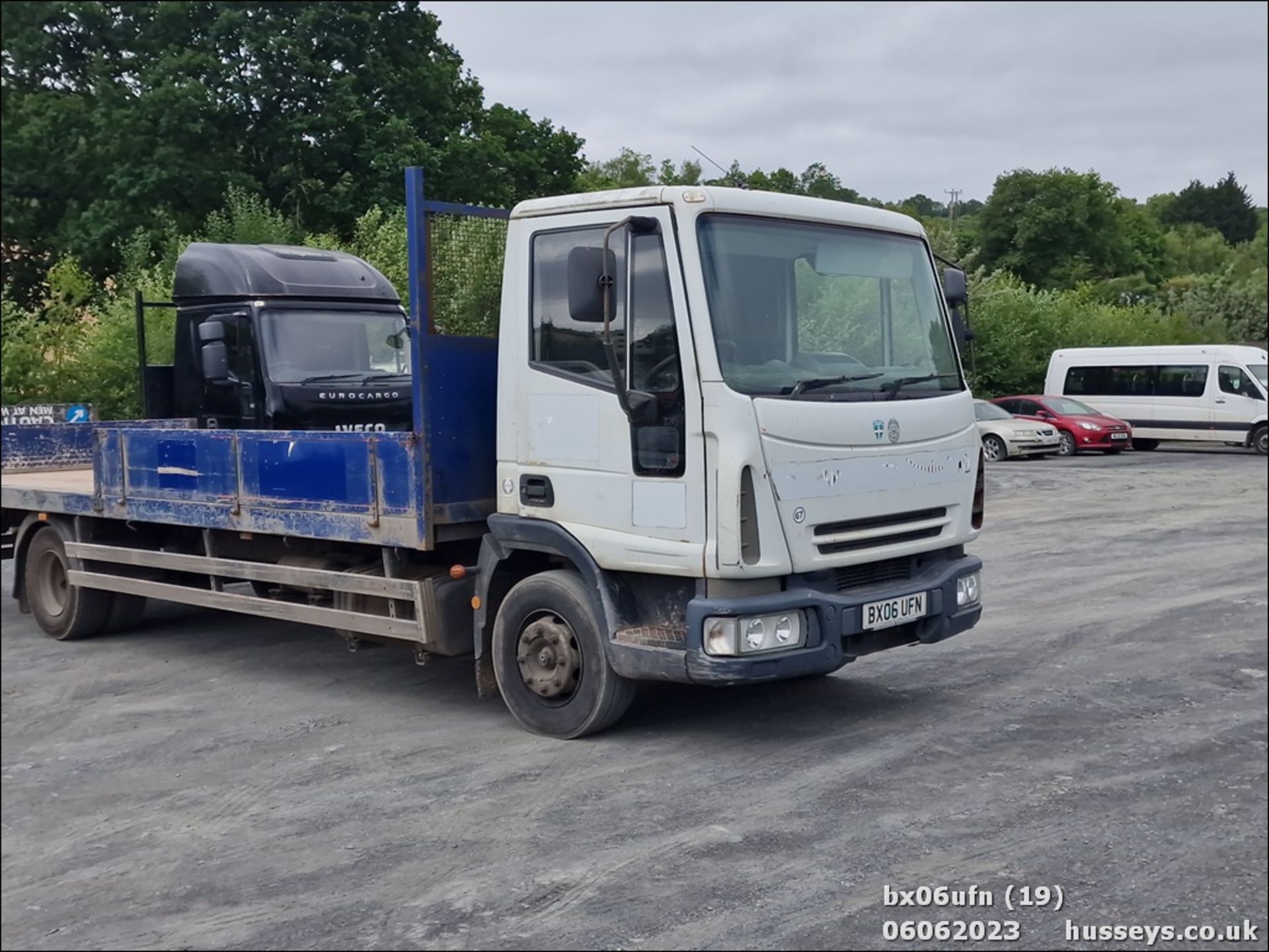 06/06 IVECO EUROCARGO - 5880cc 2dr Dropside (Orange, 595k) - Image 14 of 24