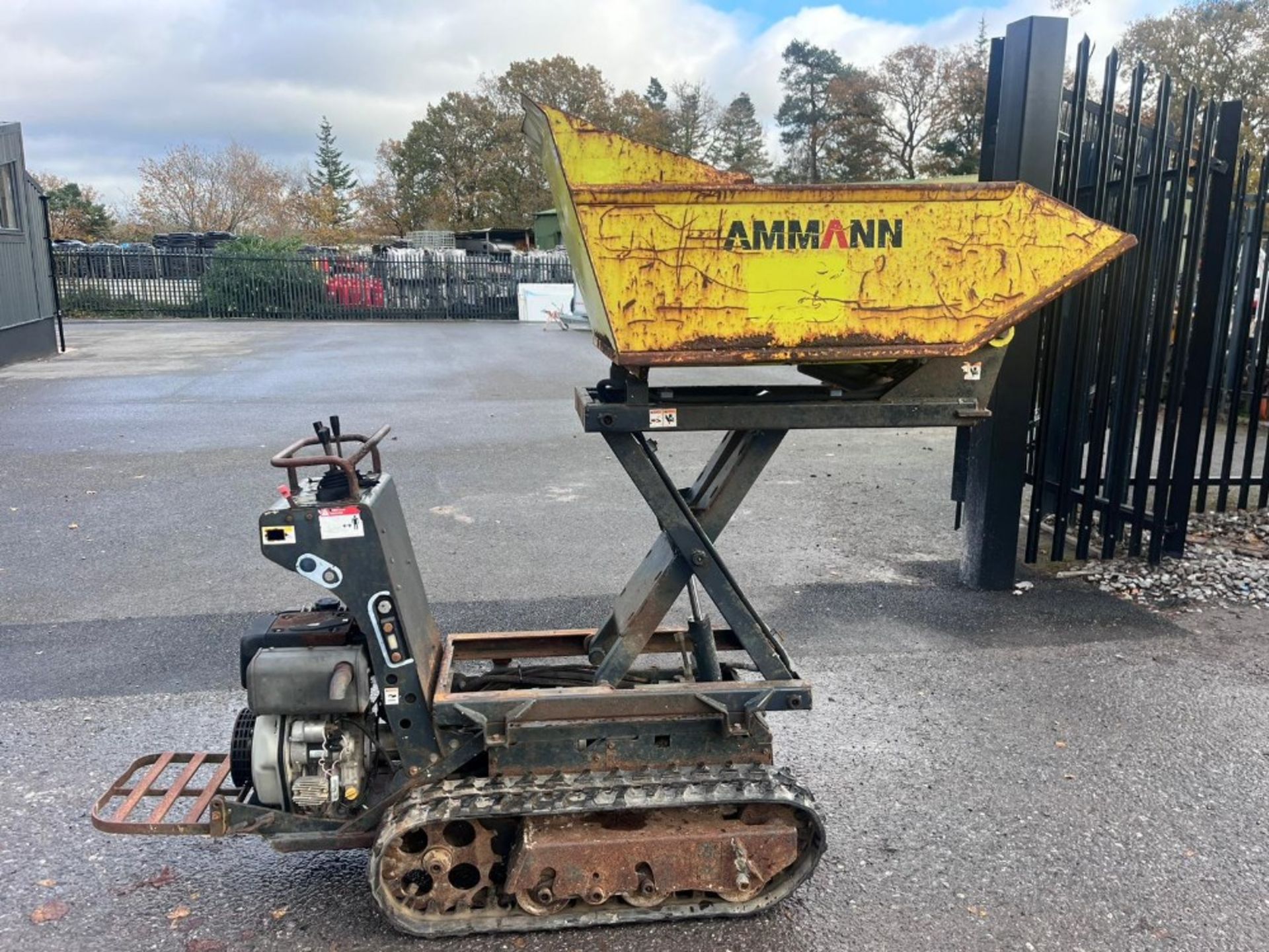 AMMAN DIESEL HI TIP TRACKED DUMPER YANMAR ELEC START ENGINE RTT - Image 7 of 16