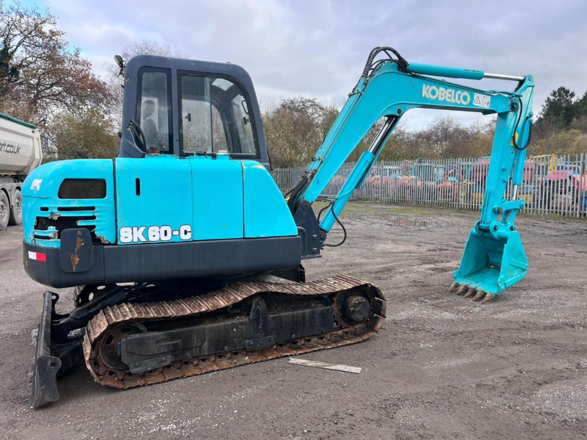 KOBELCO SK60 6 TON DIGGER 2013 RTD - Image 3 of 11