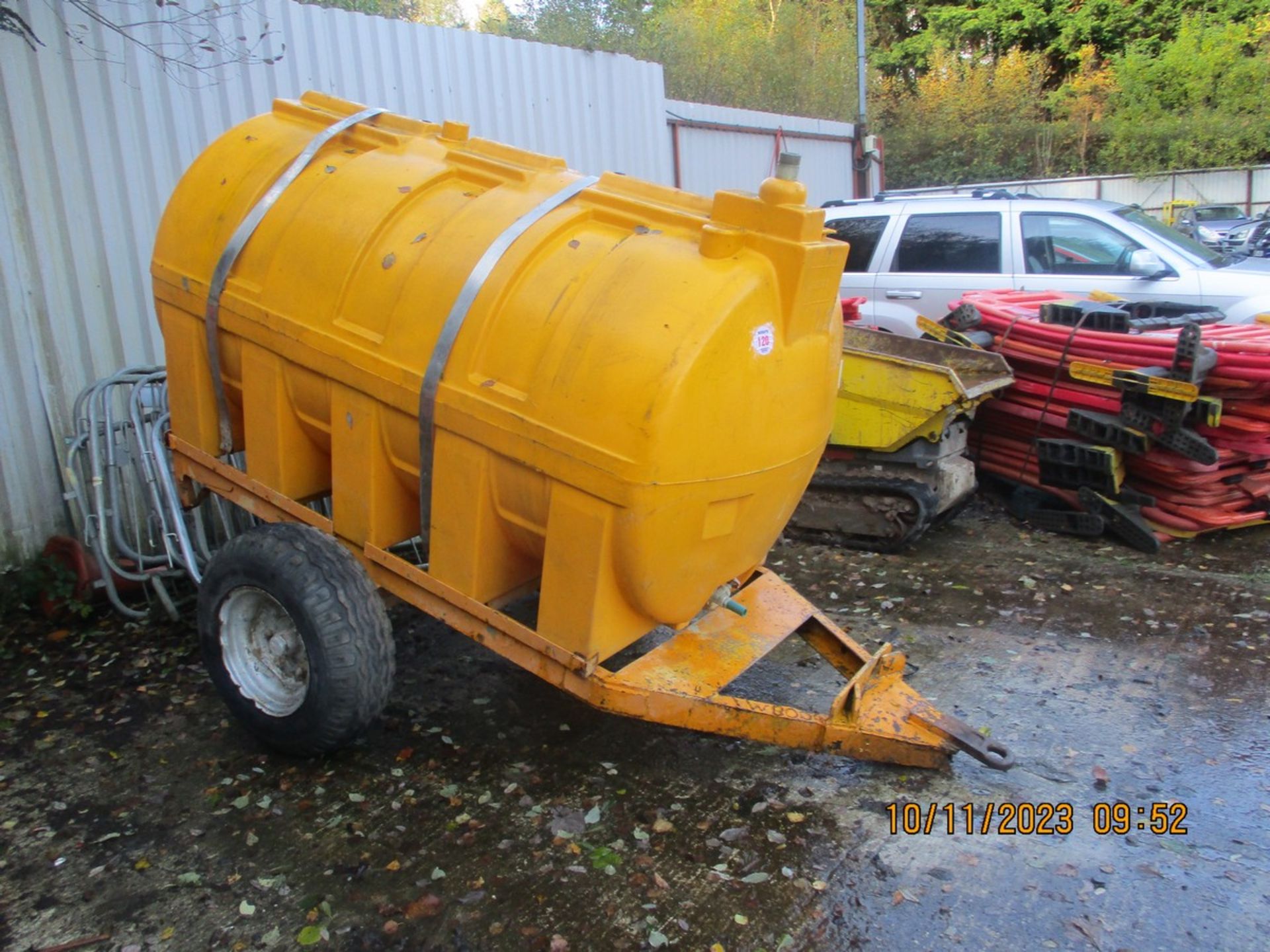 H2500 WATER BOWSER