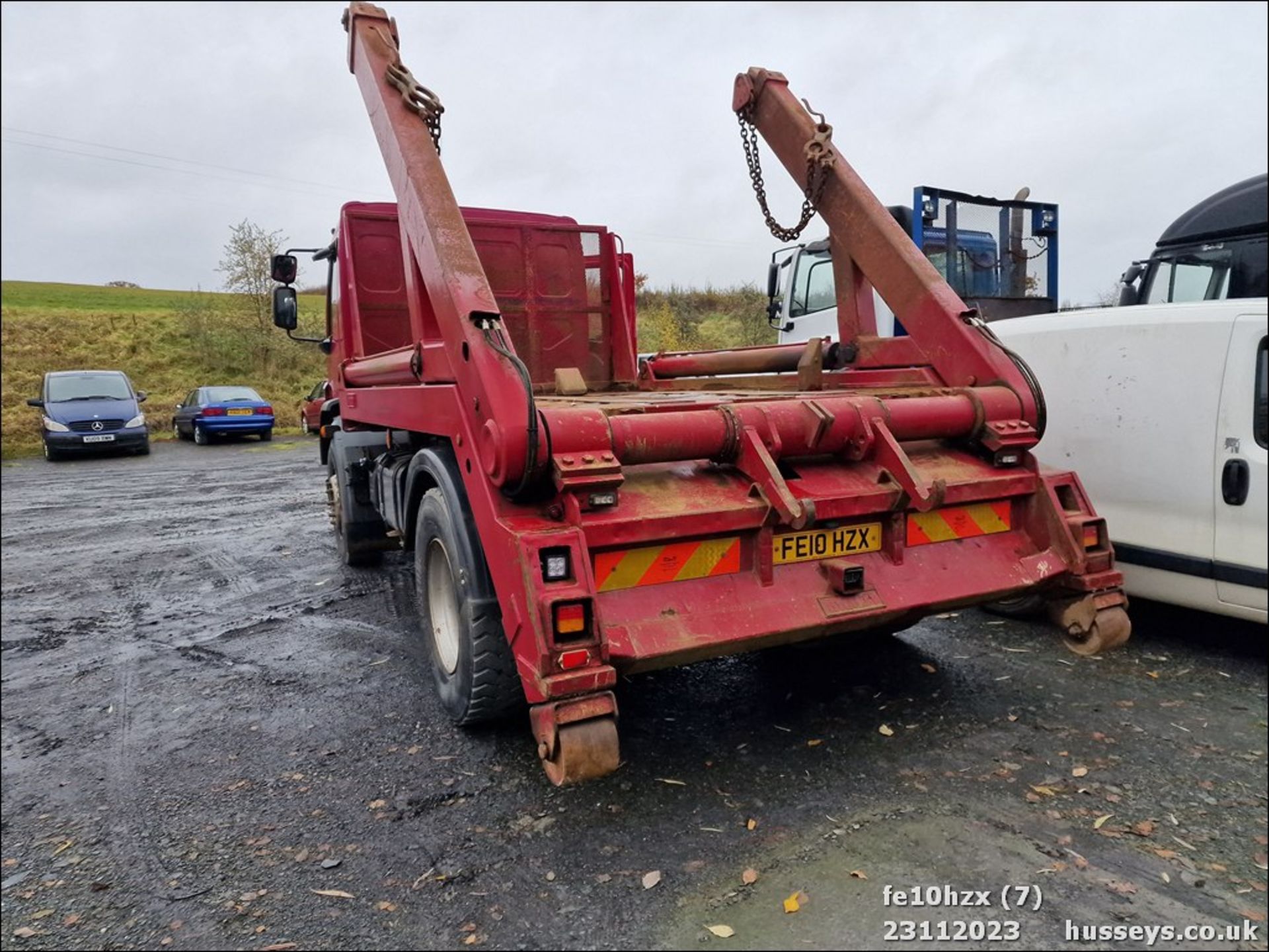 10/10 DAF TRUCKS LF SKIP LORRY - 6692cc 2dr (Red) - Image 14 of 22