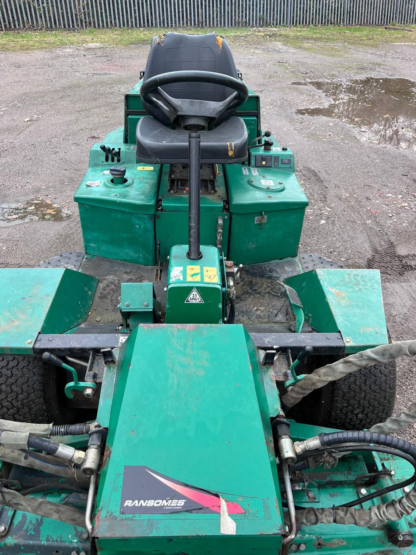 RANSOMES TRIPLE DIESEL MOWER (KUBOTA ENGINE) SHOWING 1985HRS RDC - Image 16 of 16