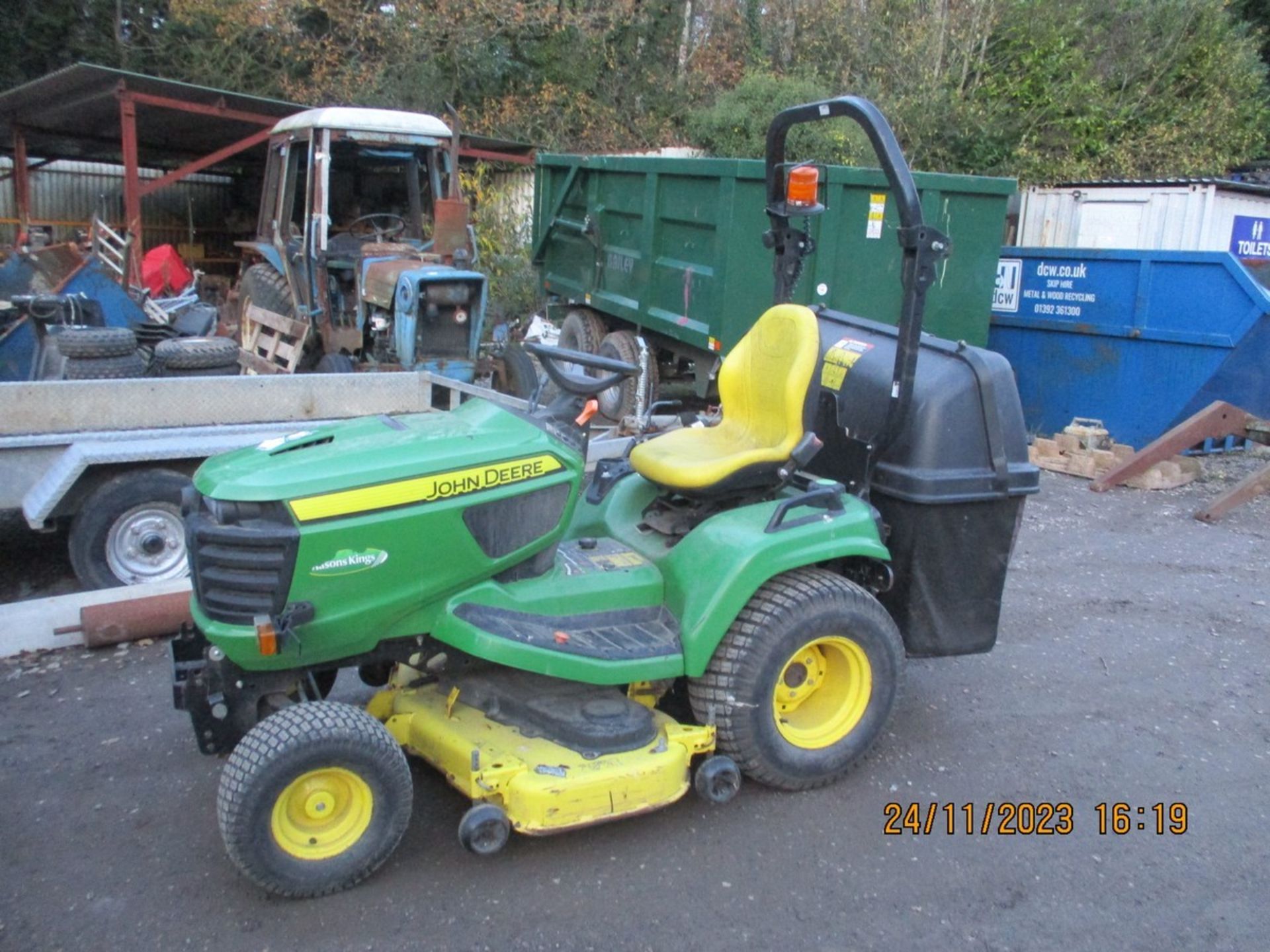 JOHN DEERE RIDE ON MOWER 2019 - Image 2 of 5